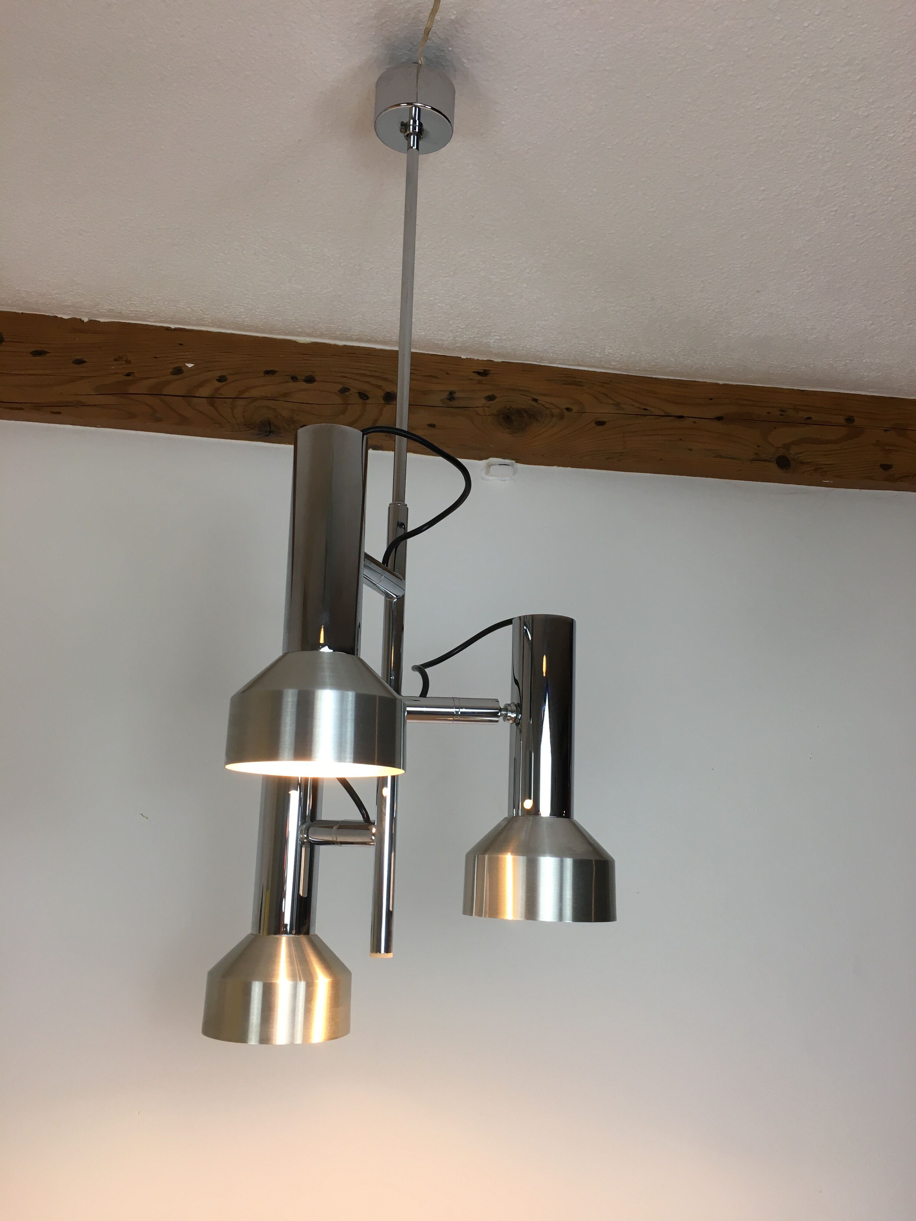 3-spot airy hanging 70s chrome metal