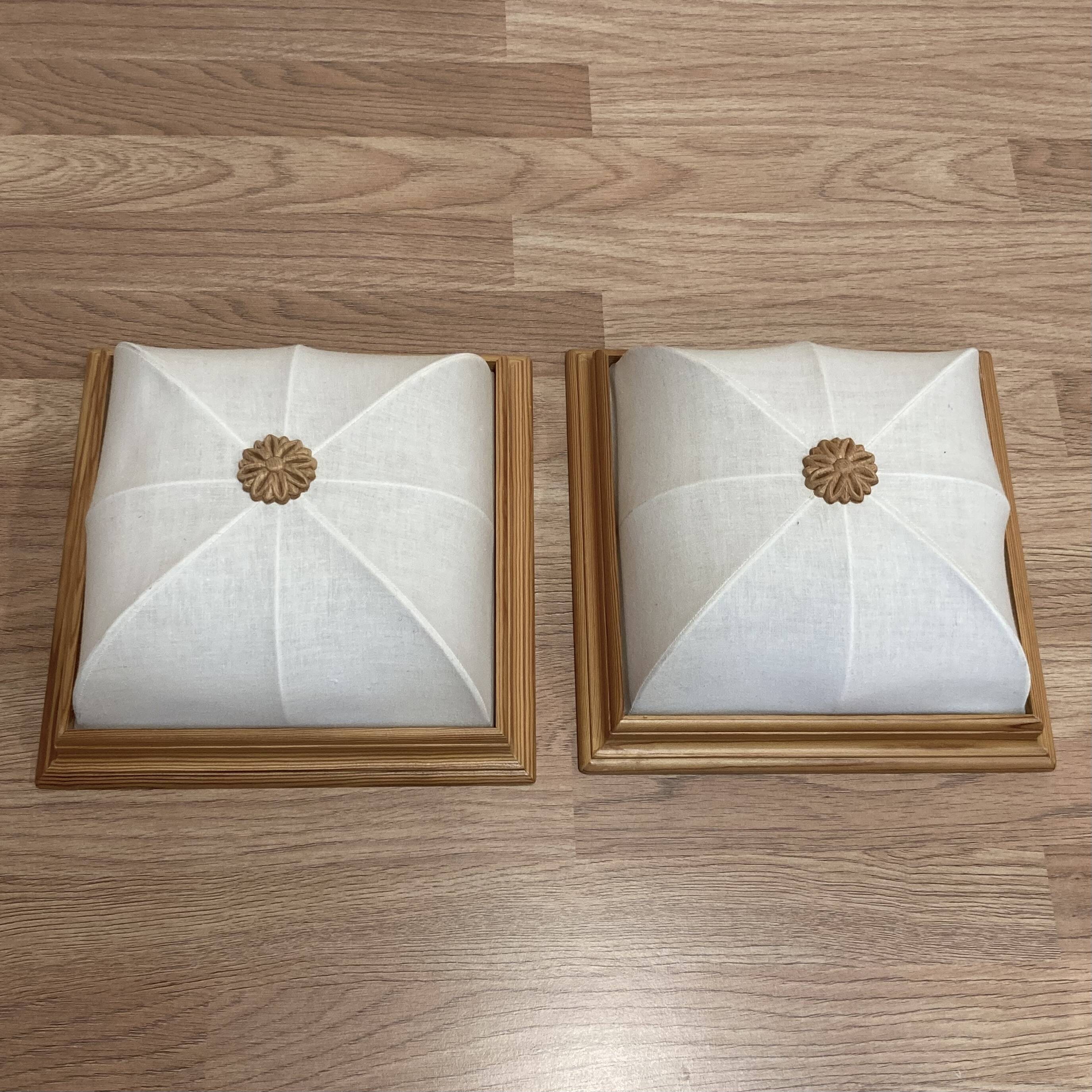 A PAIR OF LARGE SCANDINAVIAN DESIGN WALL LIGHTS FROM THE 1960s.