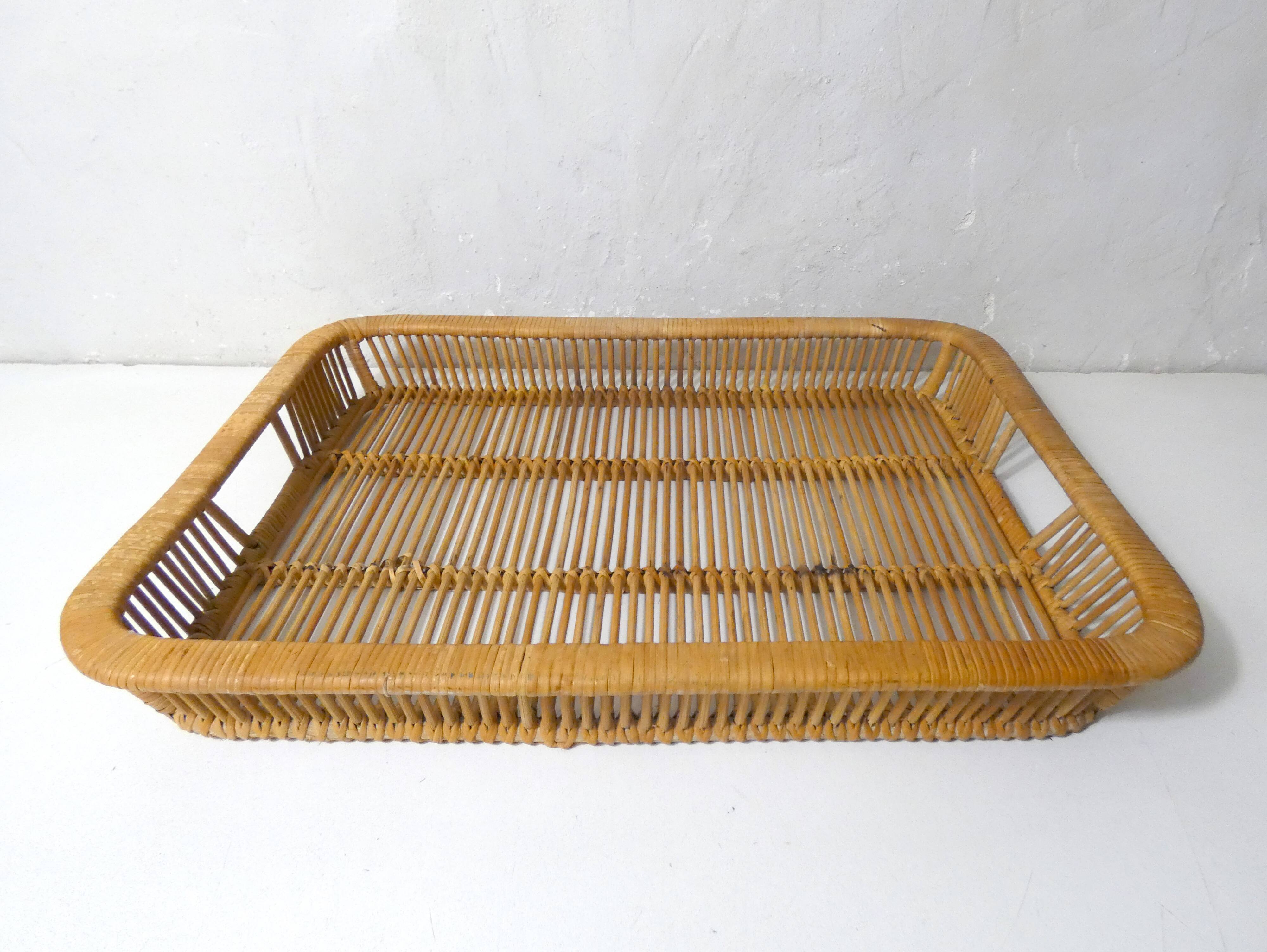 large vintage design rattan tray