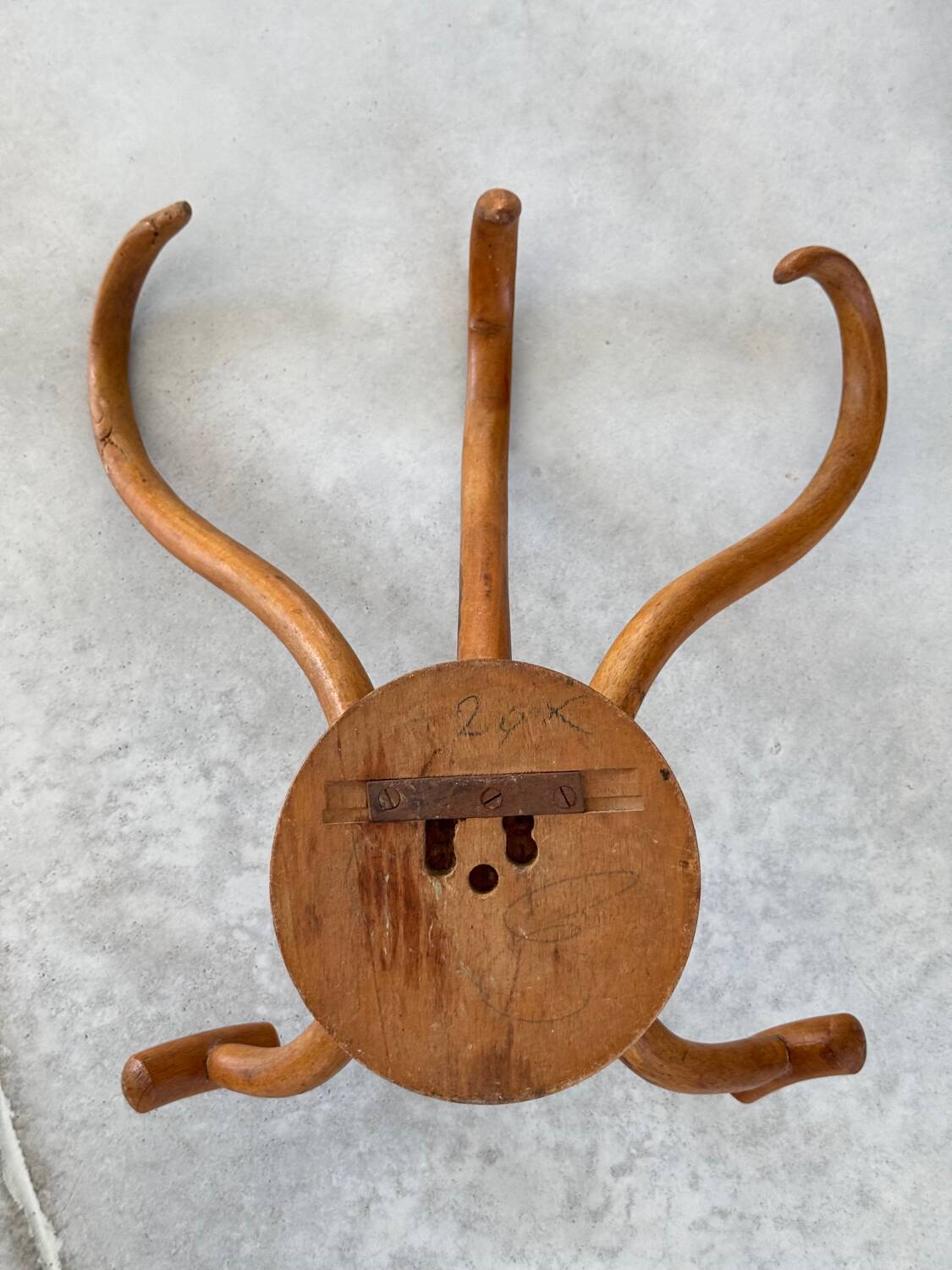 Pair of curved wooden coat racks or hooks from the 1900s