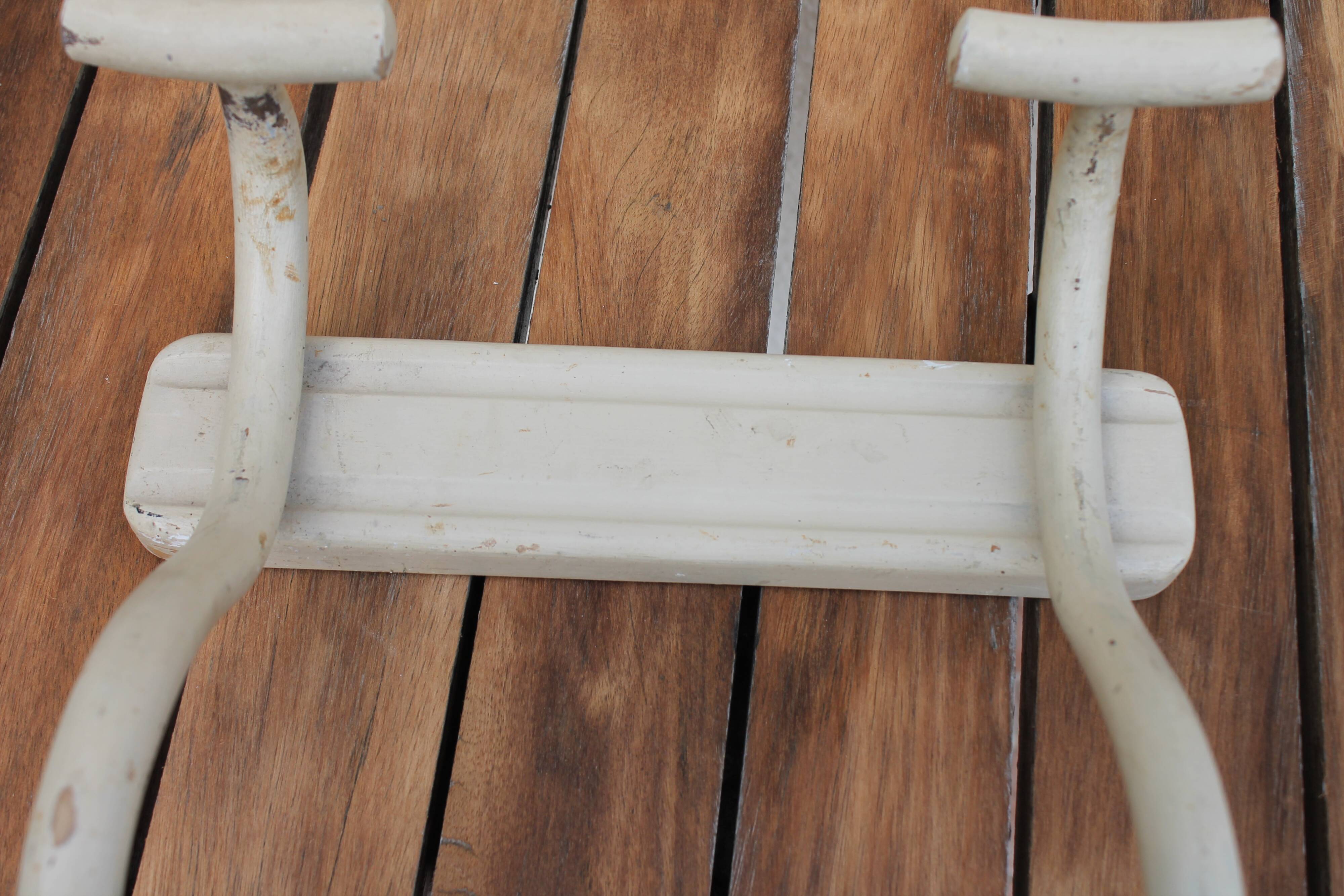 Baumann wall coat rack