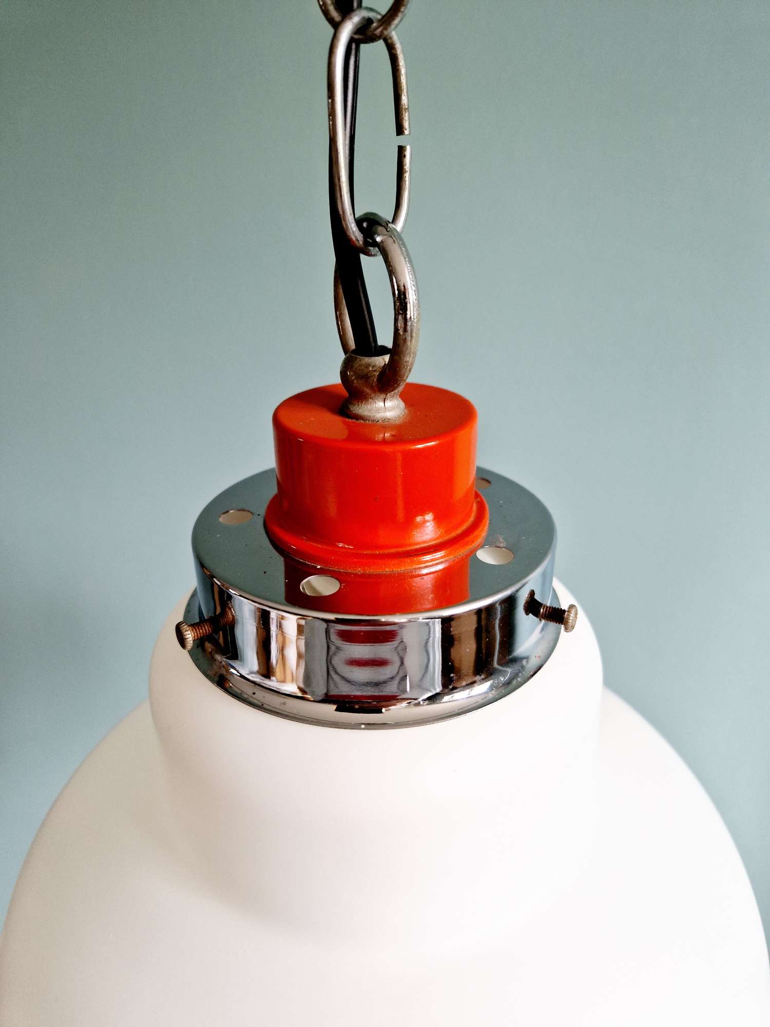 Suspension Space Age en opaline blanche, Massive, 1970