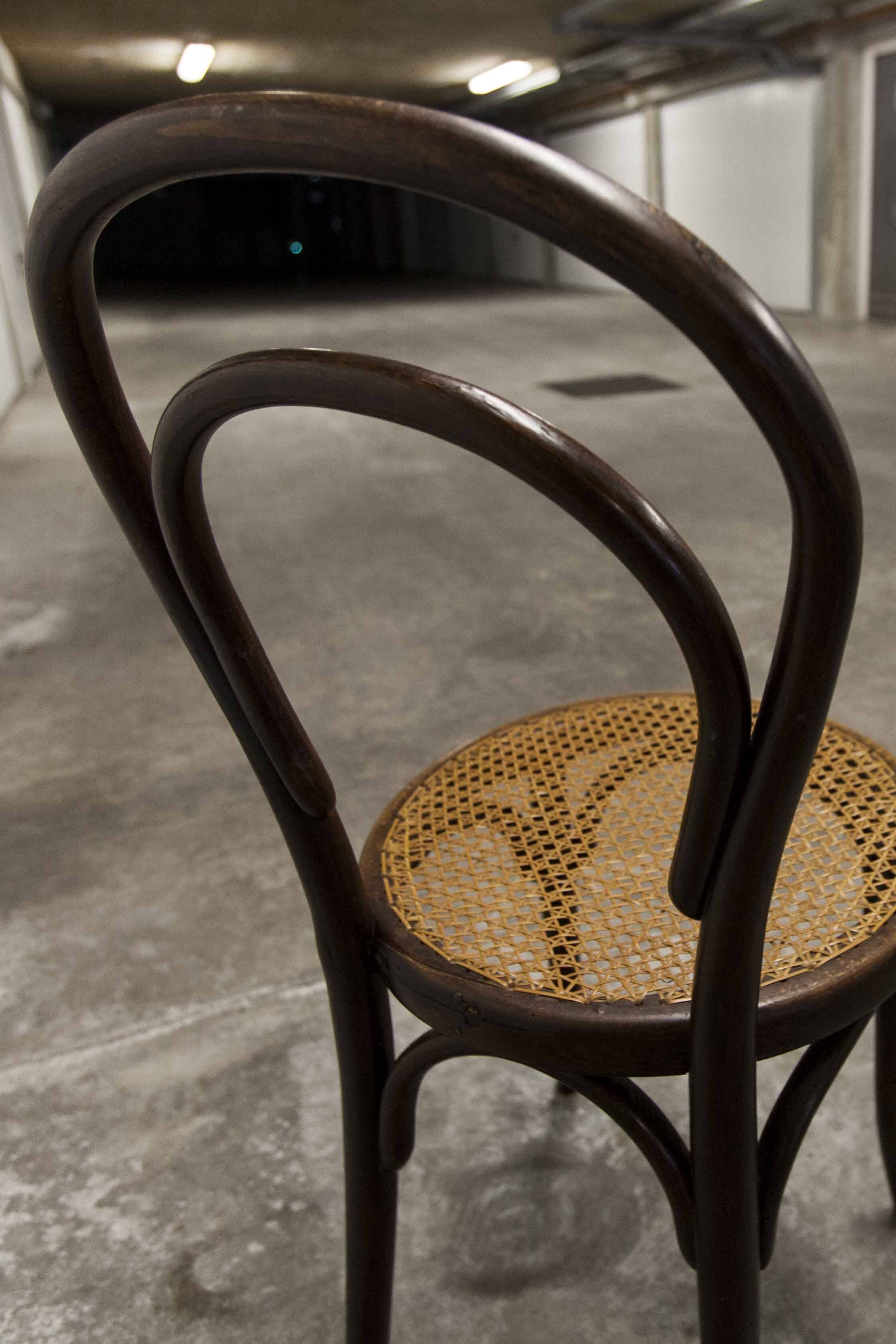 Ungvar Ungarn 1900 dark brown cane bistro chair
