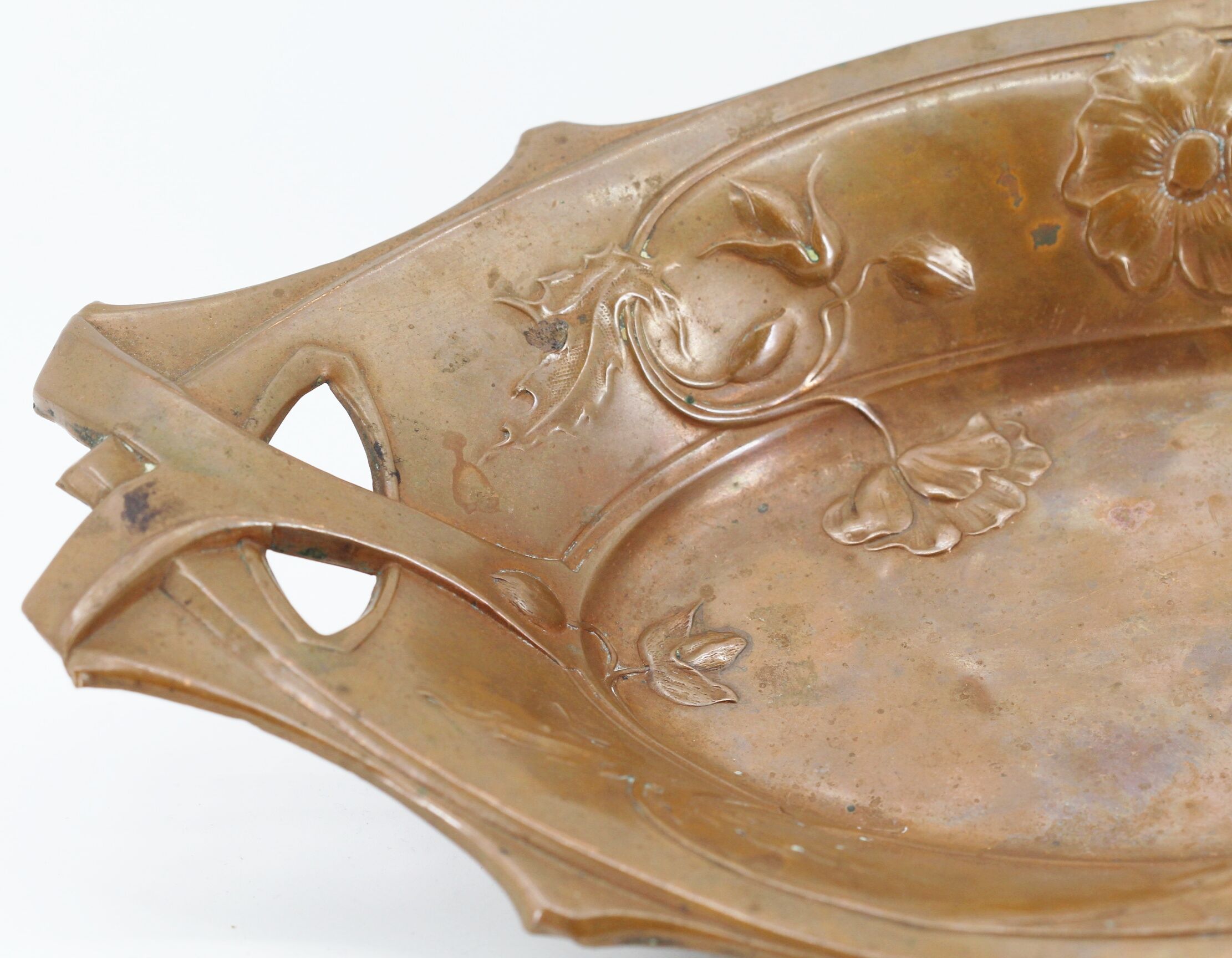 Dish basket art deco metal floral decoration