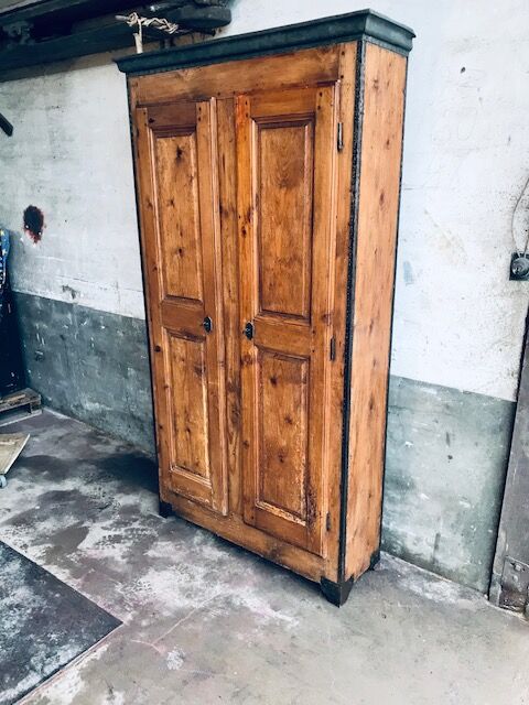 Wood and zinc cabinet