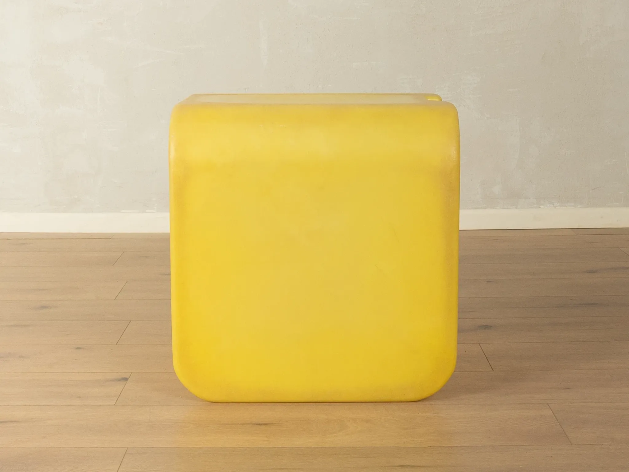 Gigantos children's furniture set by Rhein Conti in authentic space-age design of the 1970s