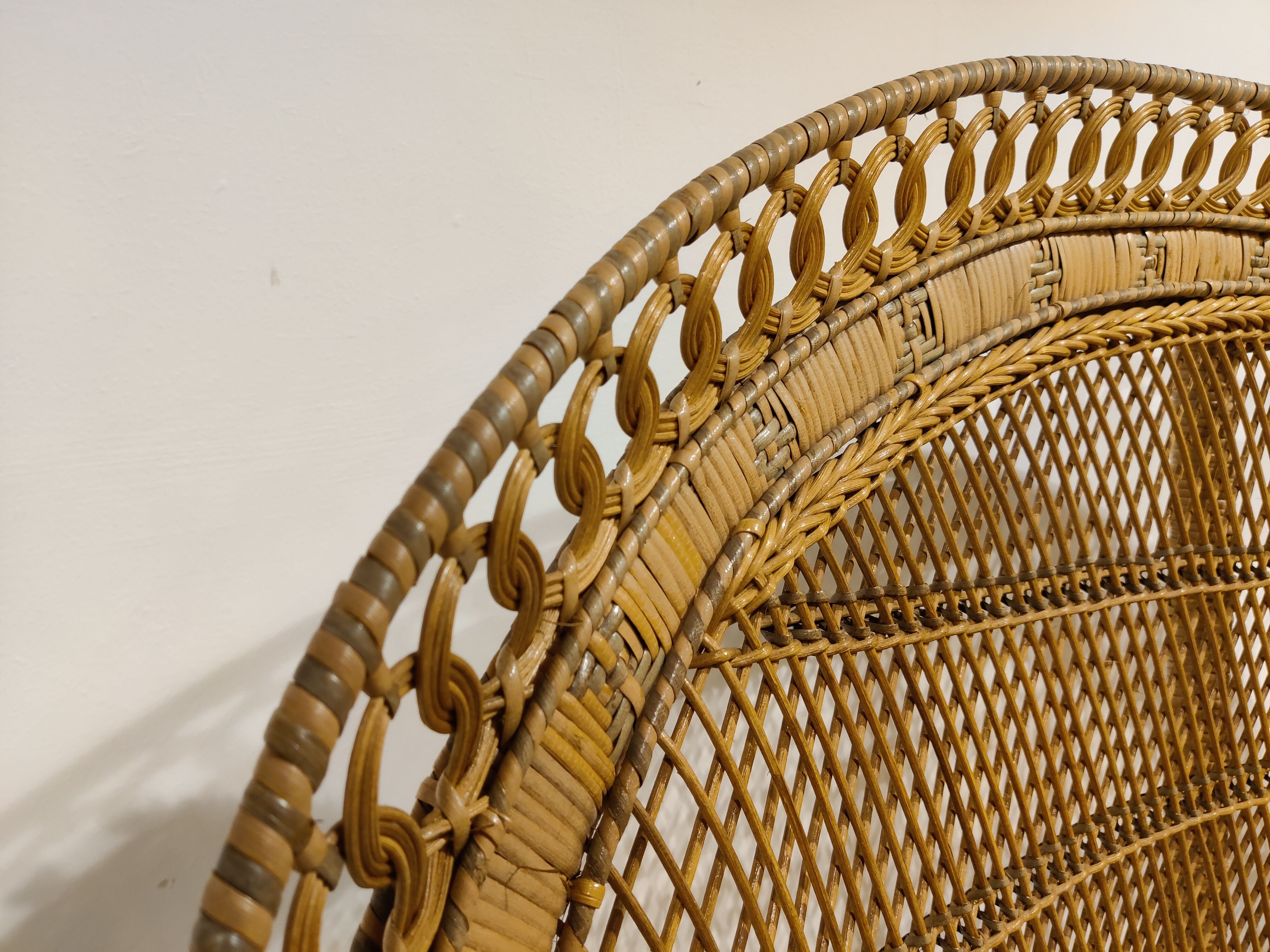Vintage wicker peacock chair, 1970s