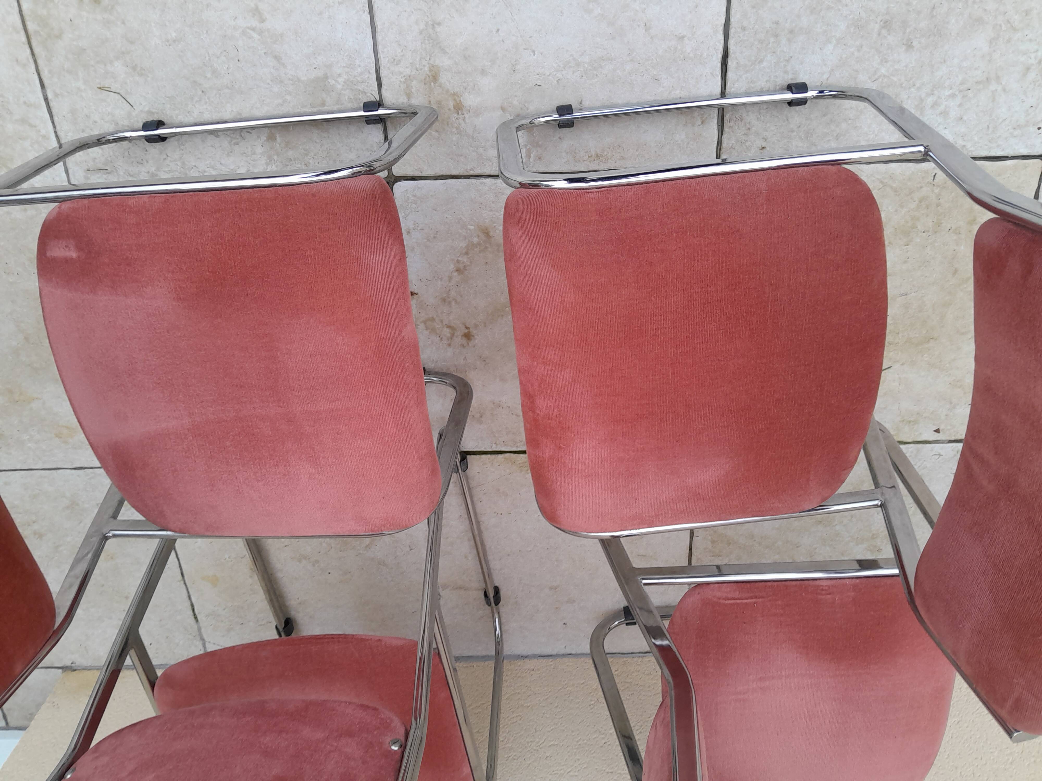 4 vintage chrome chairs from the 70s