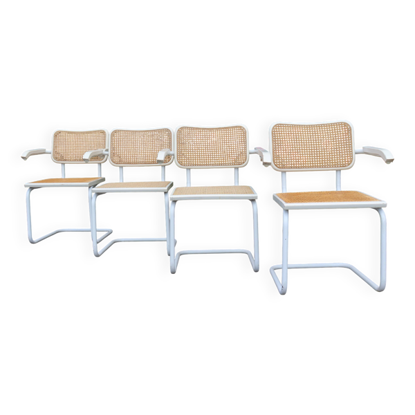 4 chaises B32 par Marcel Breuer