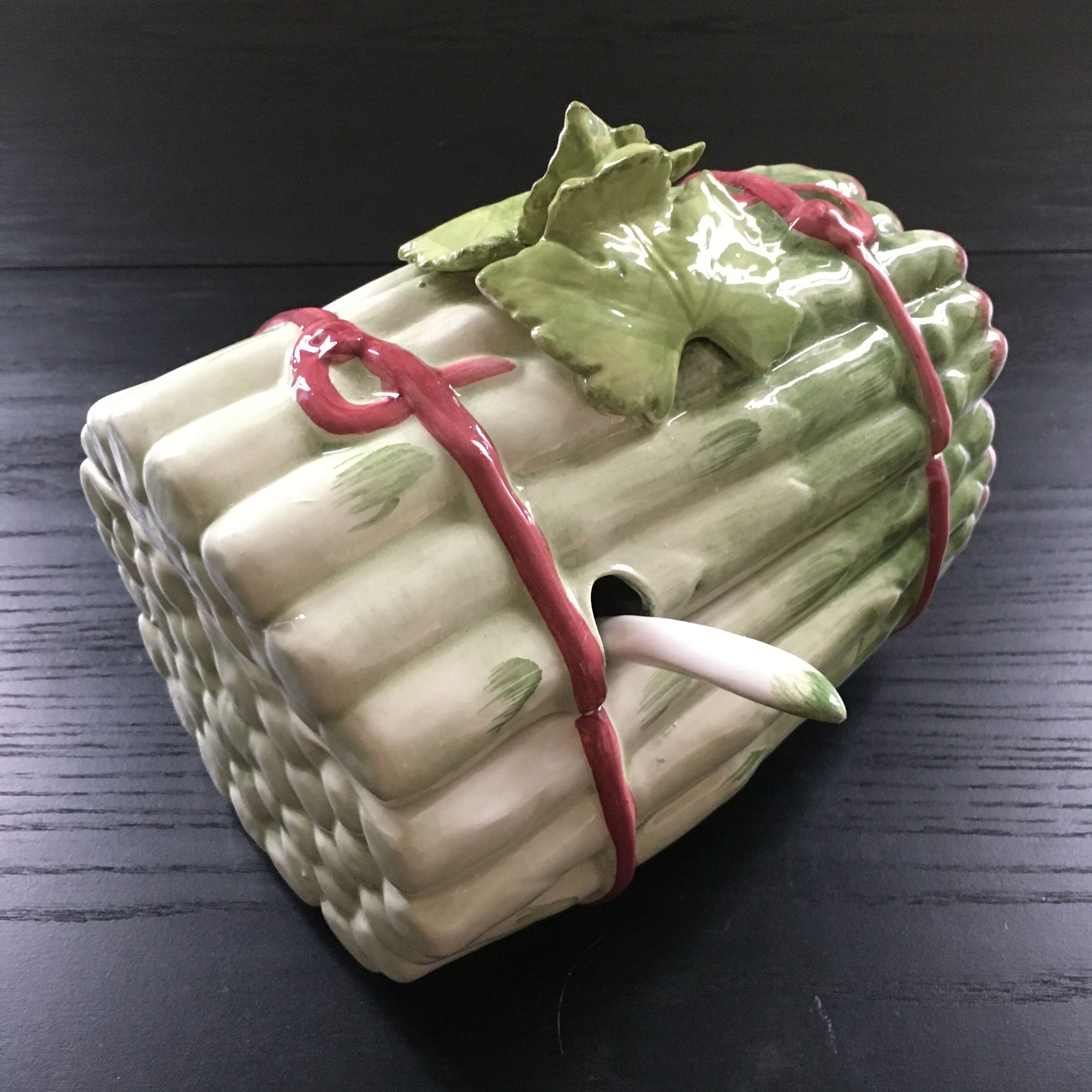 Box asparagus dabbling