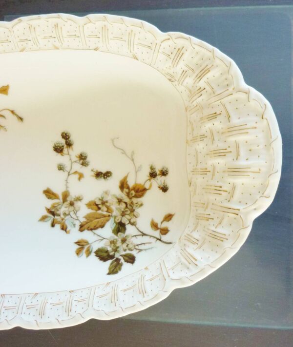 Long plat à poisson, viande, XIXème siècle, porcelaine de Limoges Haviland, 66cm