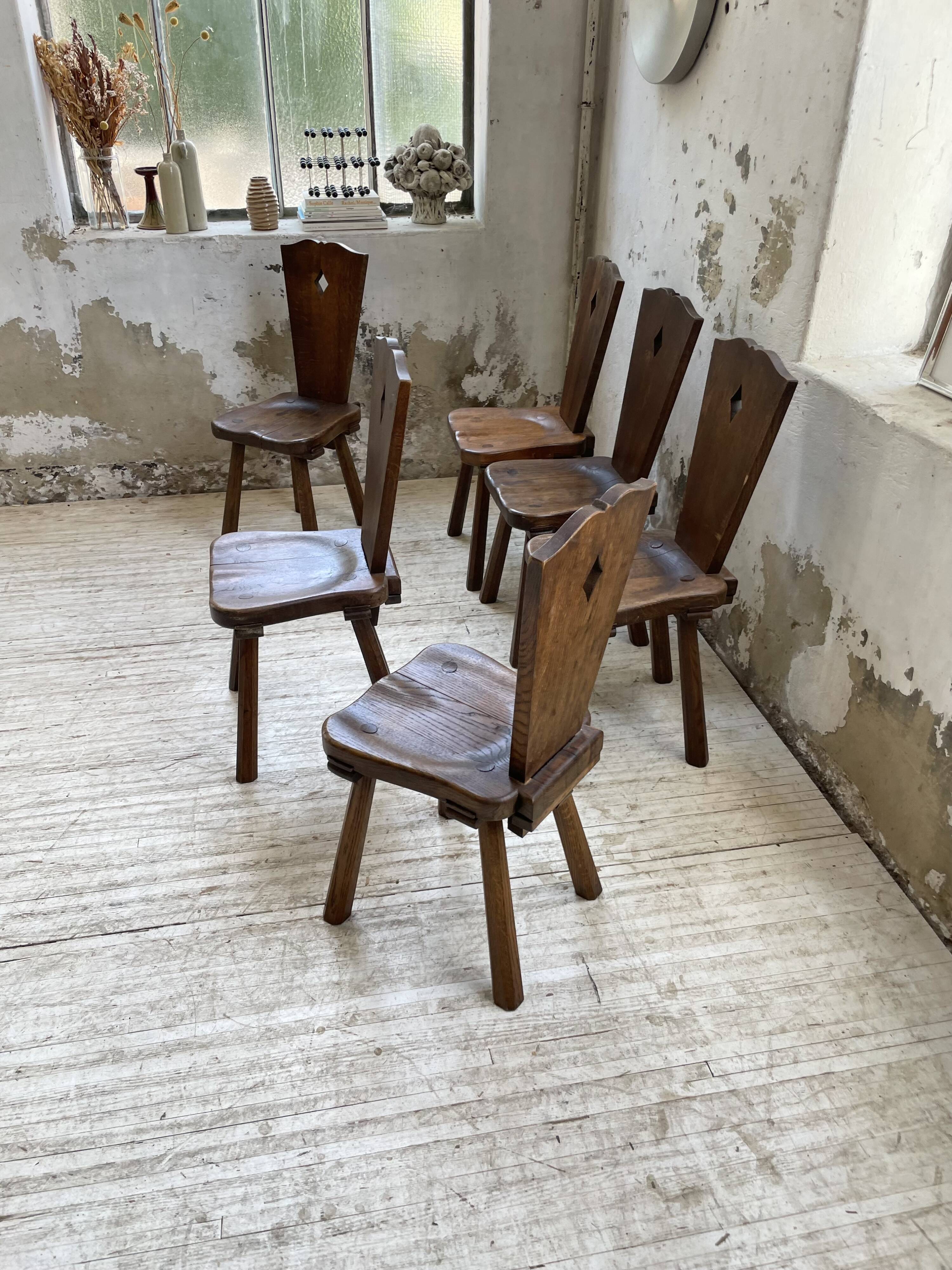 Chaises chêne massif chapo savoyarde art populaire