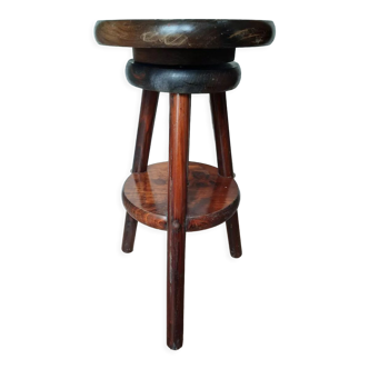 Draughtsman's tripod stool