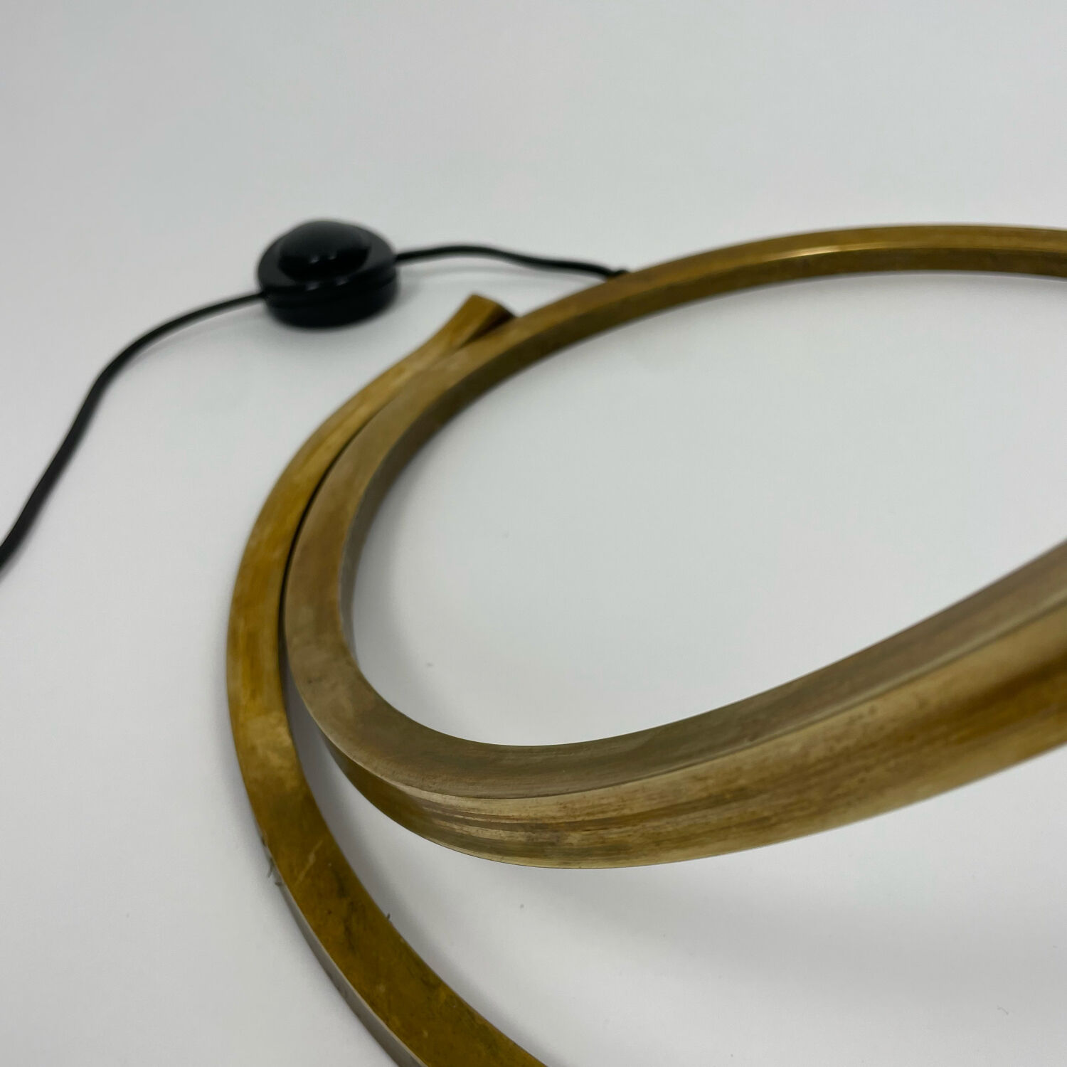 Vintage tommaso barbi ‘rhubarb’ floor lamp, c.1970