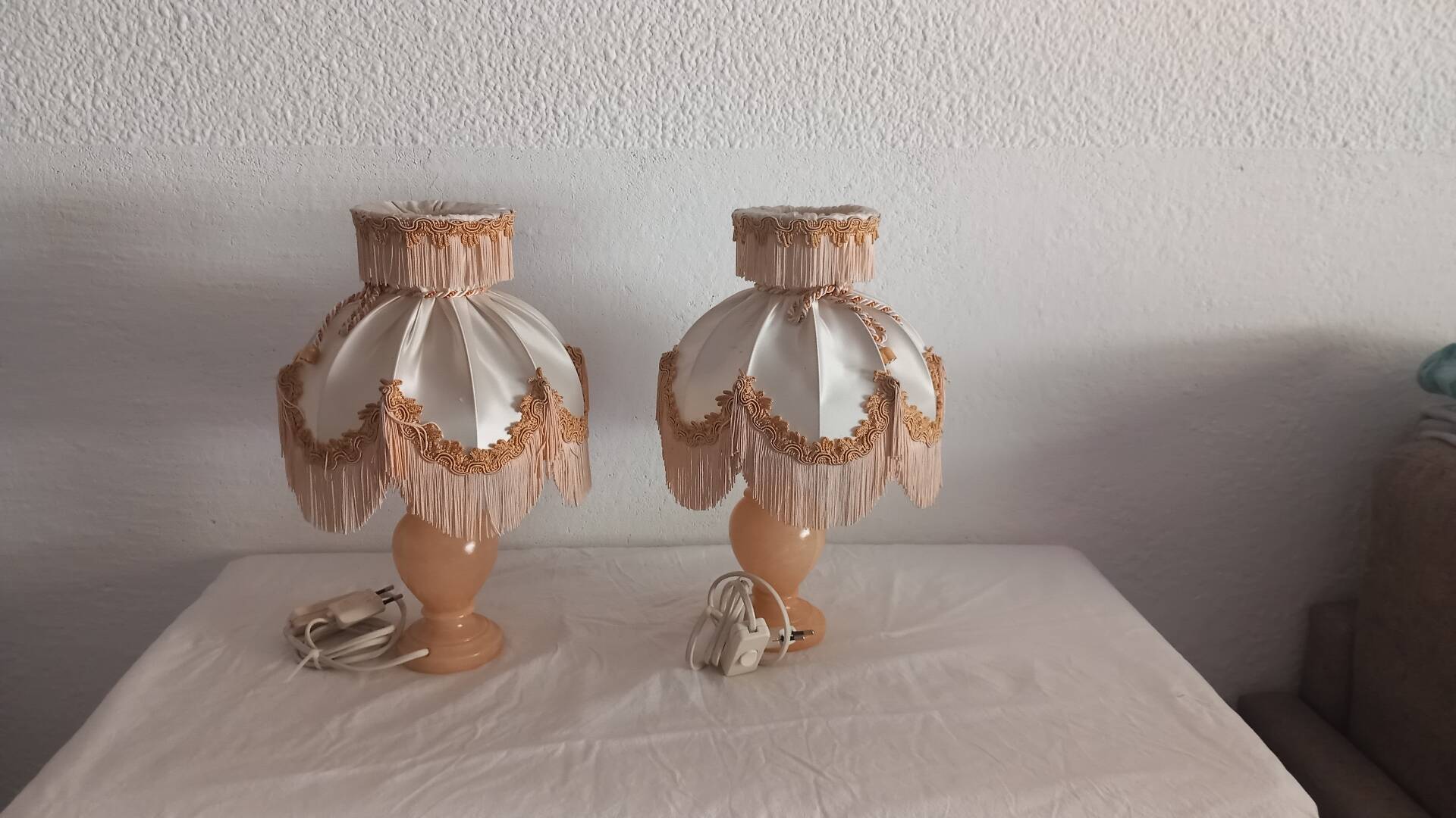 Pair of vintage alabaster lamps in Boudoir style – Fringed lampshade
