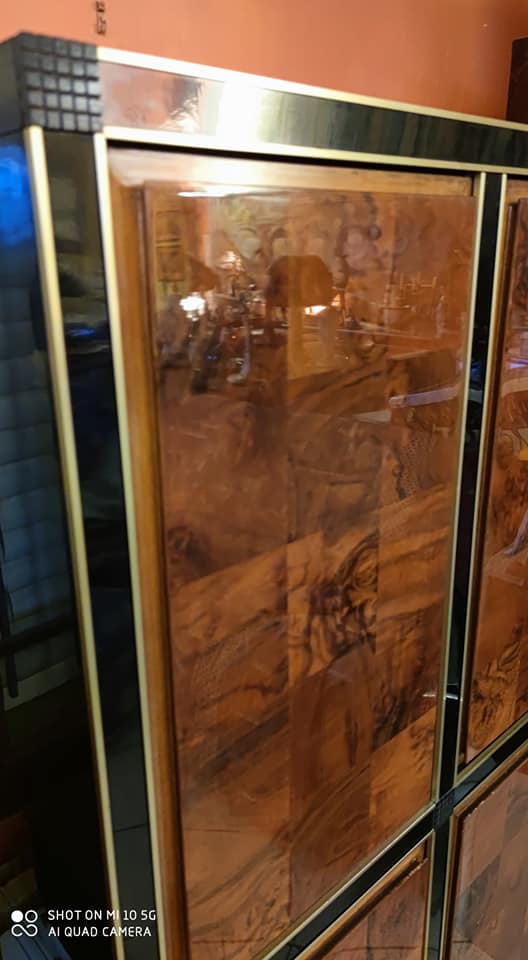 Four-door cabinet in checkerboard patterned burr walnut veneer