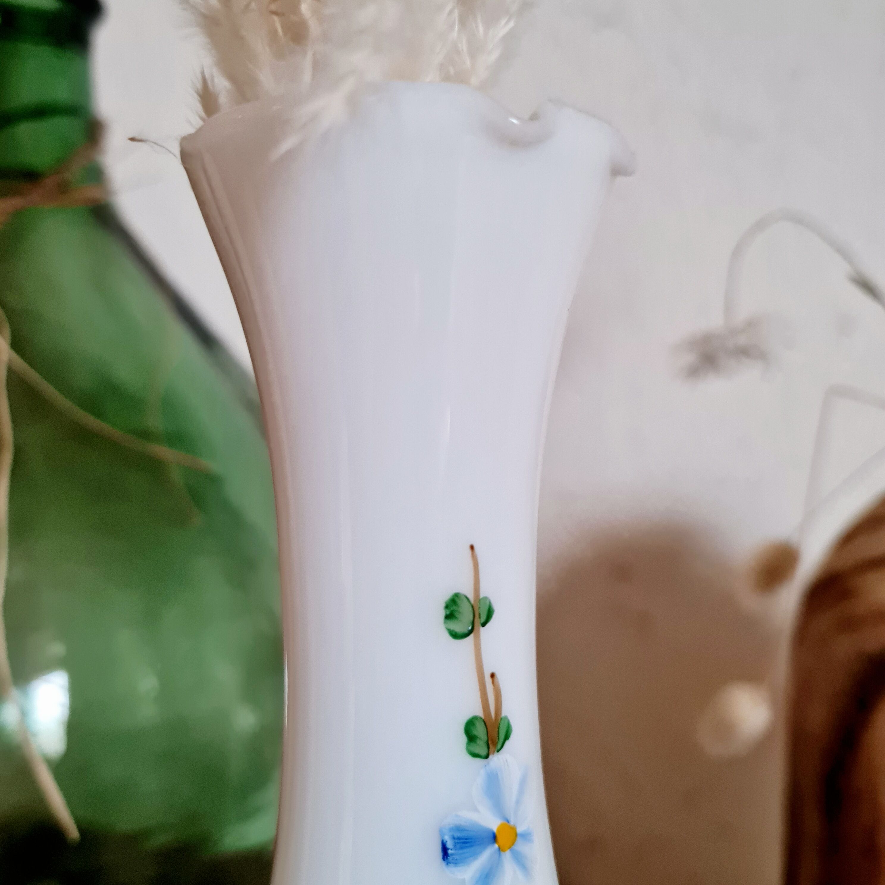 White soliflore vase with painted flowers