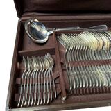 Silver metal cutlery set