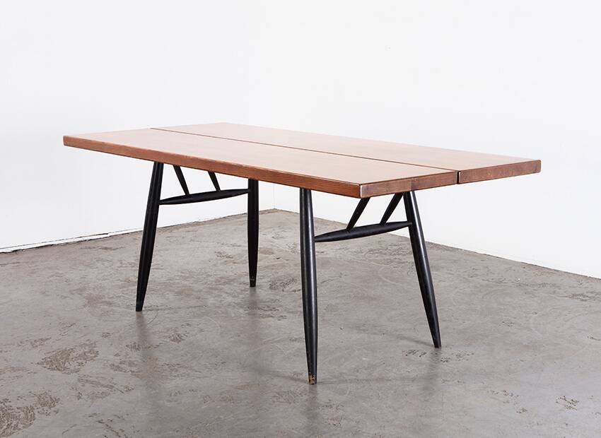 Table à manger Ilmari Tapiovaara Pirkka pour Laukaan Puu Finlande 1950