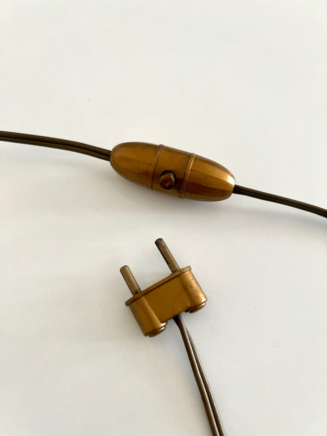 Vintage table lamp with 5 lights – frosted glass and gold metal