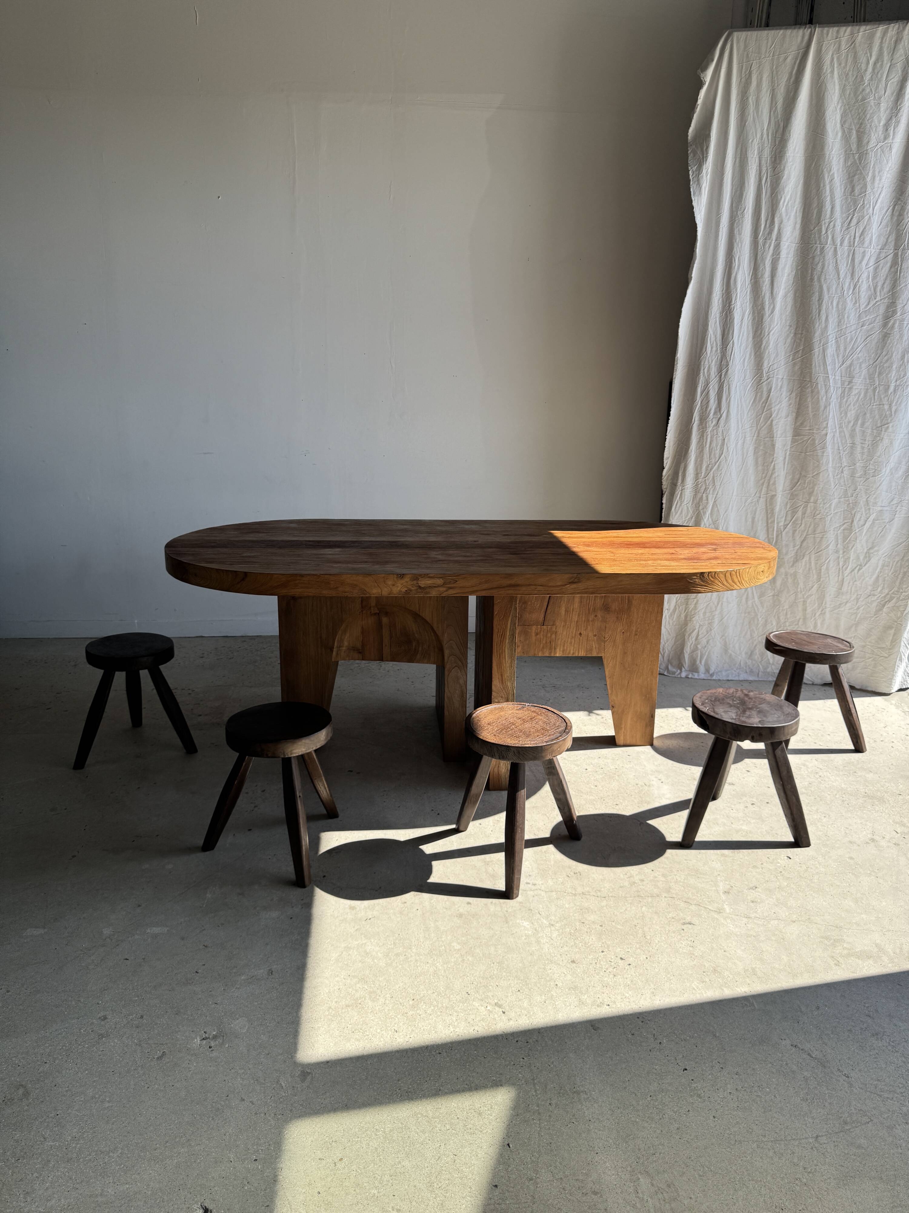 Immense solid teak table 2.10m x 1m