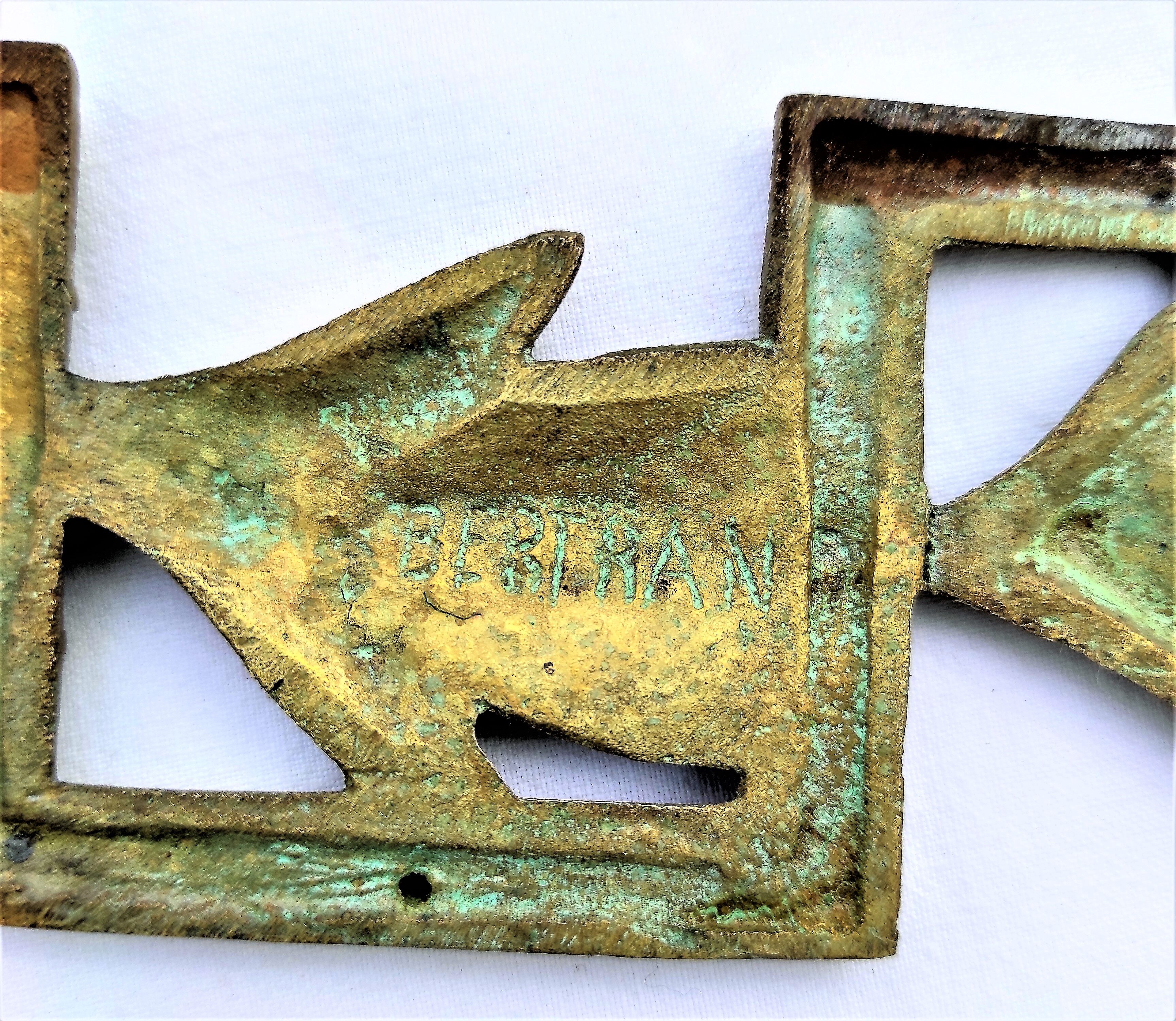 Ornement d'ameublement de la marque bertrand en bronze