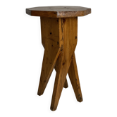 Tabouret artisanal rustique brutaliste du milieu du siècle, France 1960