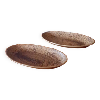 Two oval serving dishes in sandstone from Salins les Bains year 60/70