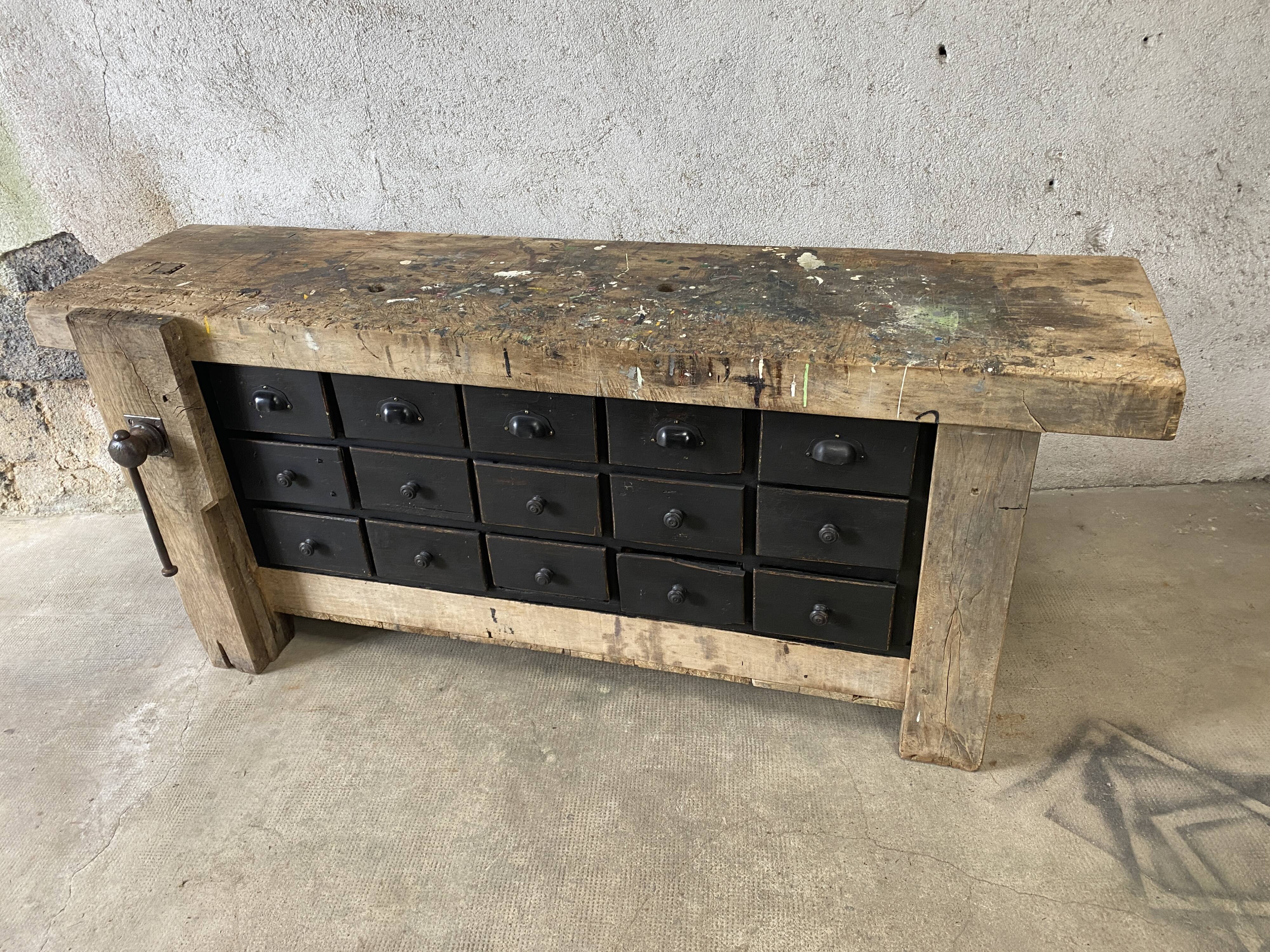 Carpenter's establishment