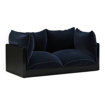 “Down” two-seat sofa by Carlo Bartoli for Rossi di Albizzate, 1970s Italy.