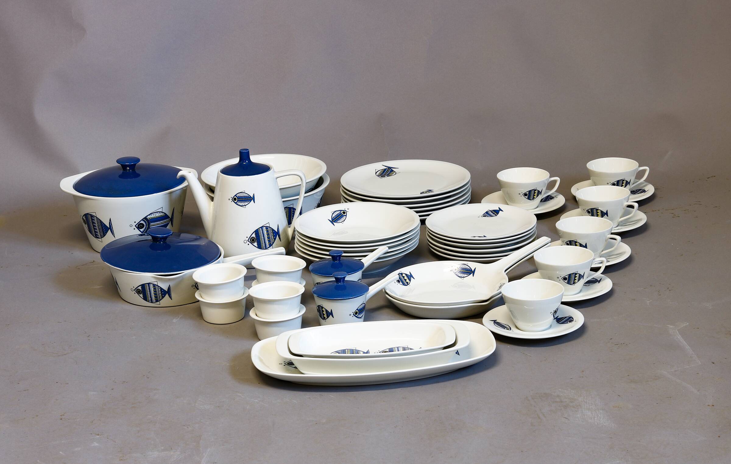 Villeroy & Boch Viking line dining set
