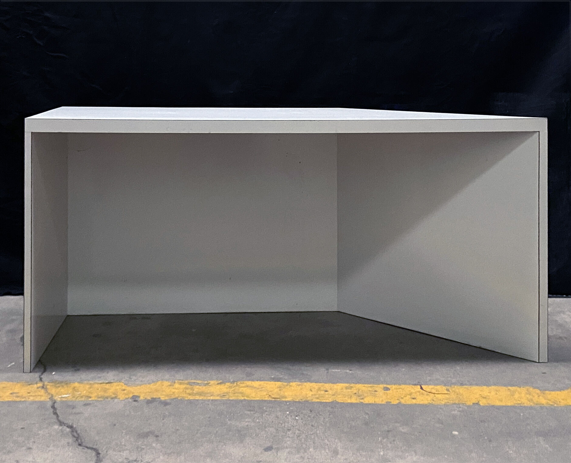Back office or white startified console