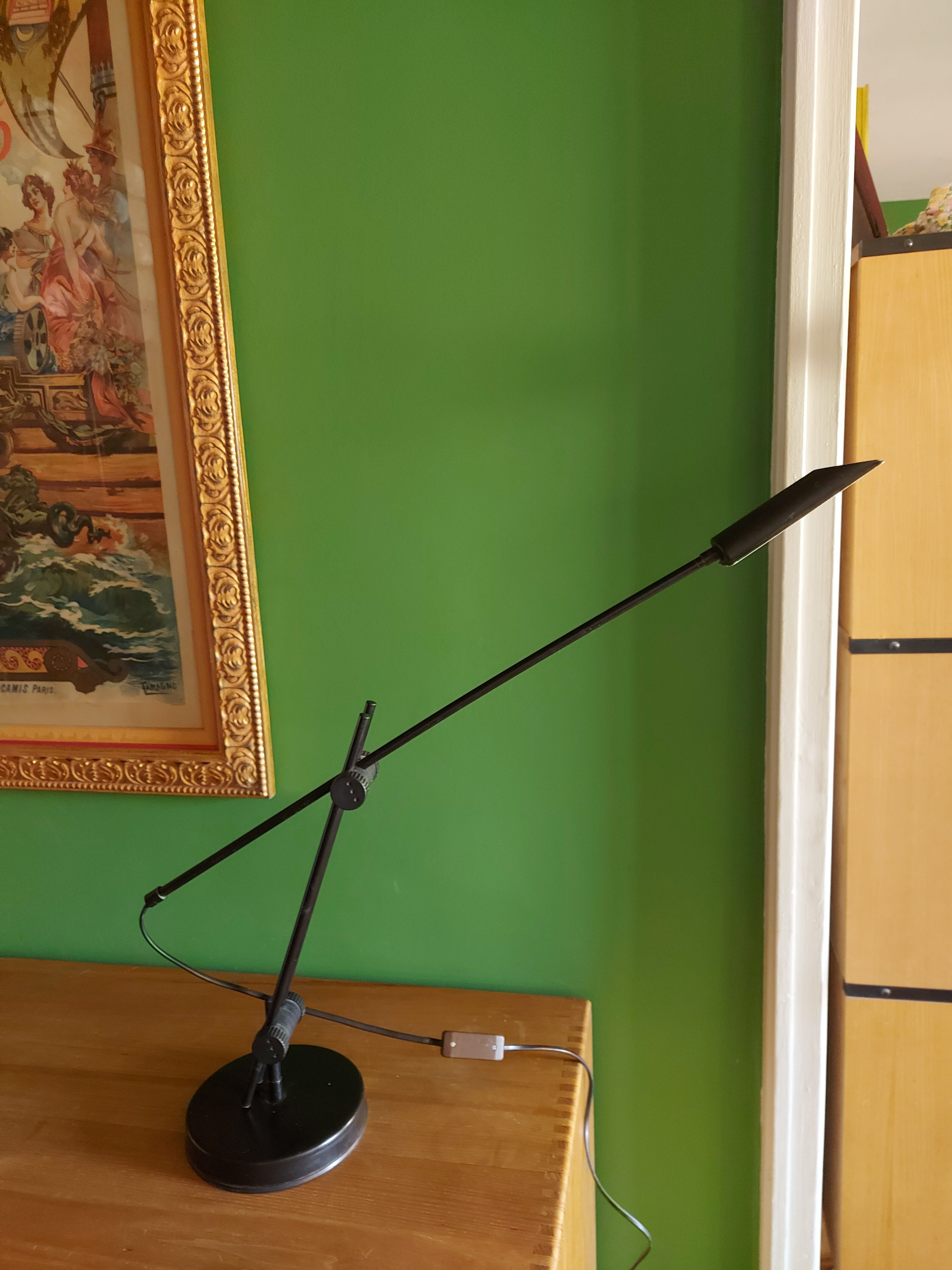 Large articulated lamp (Italian) from the 80's Veneta Lumi , Alaska model