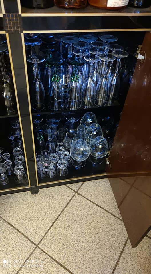 Four-door cabinet in checkerboard patterned burr walnut veneer