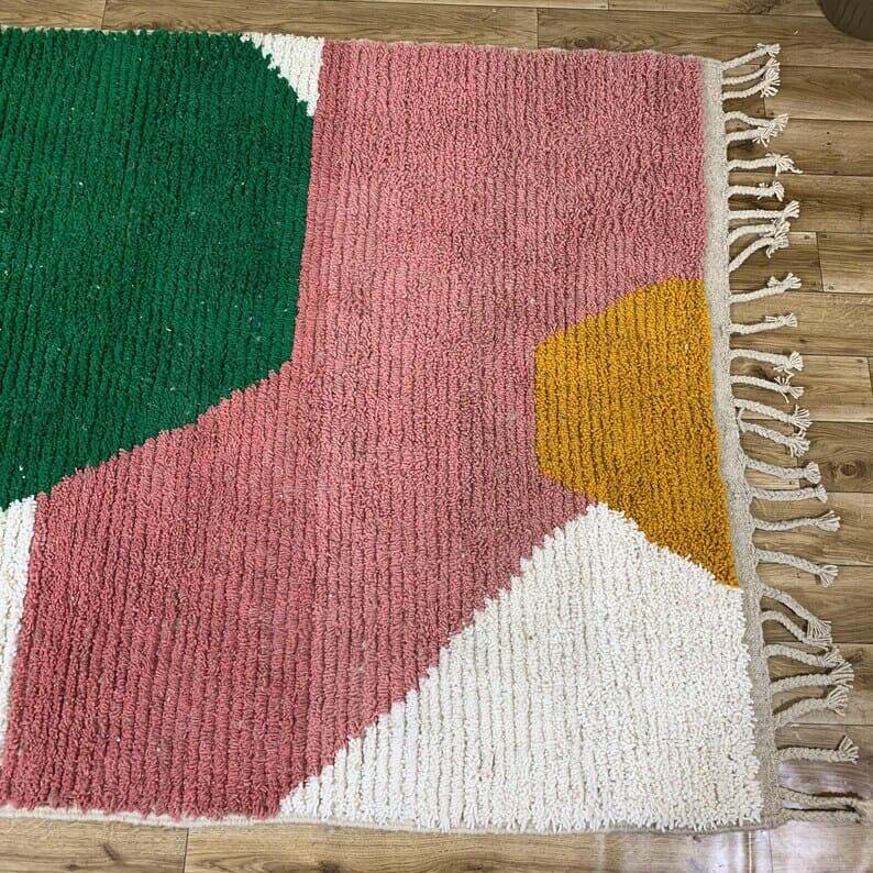 Handmade traditional Atlas Berber rug size 200 x 300 cm