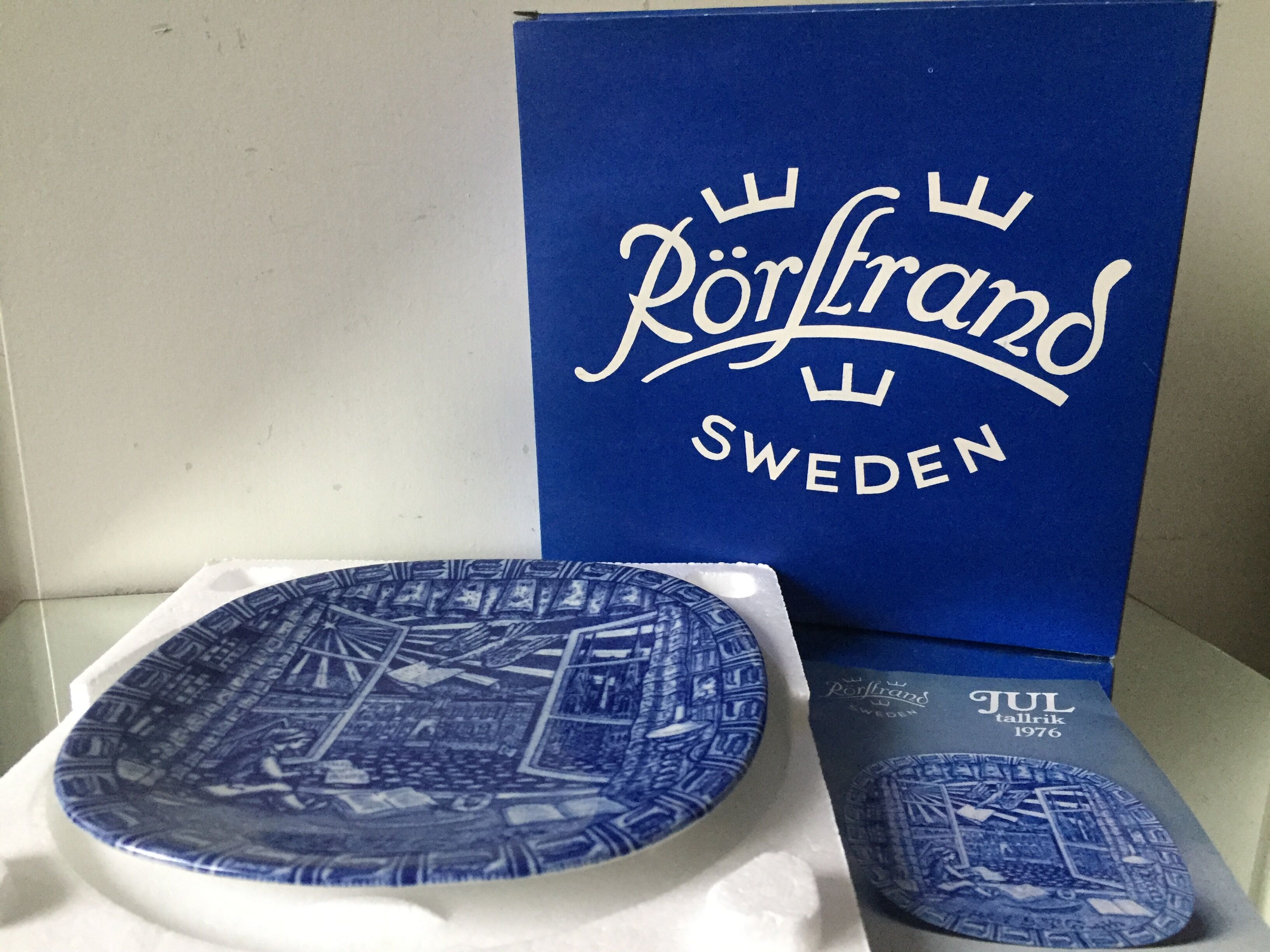 Decorative plate Gunnar Nylund for Rorstrand design 1976