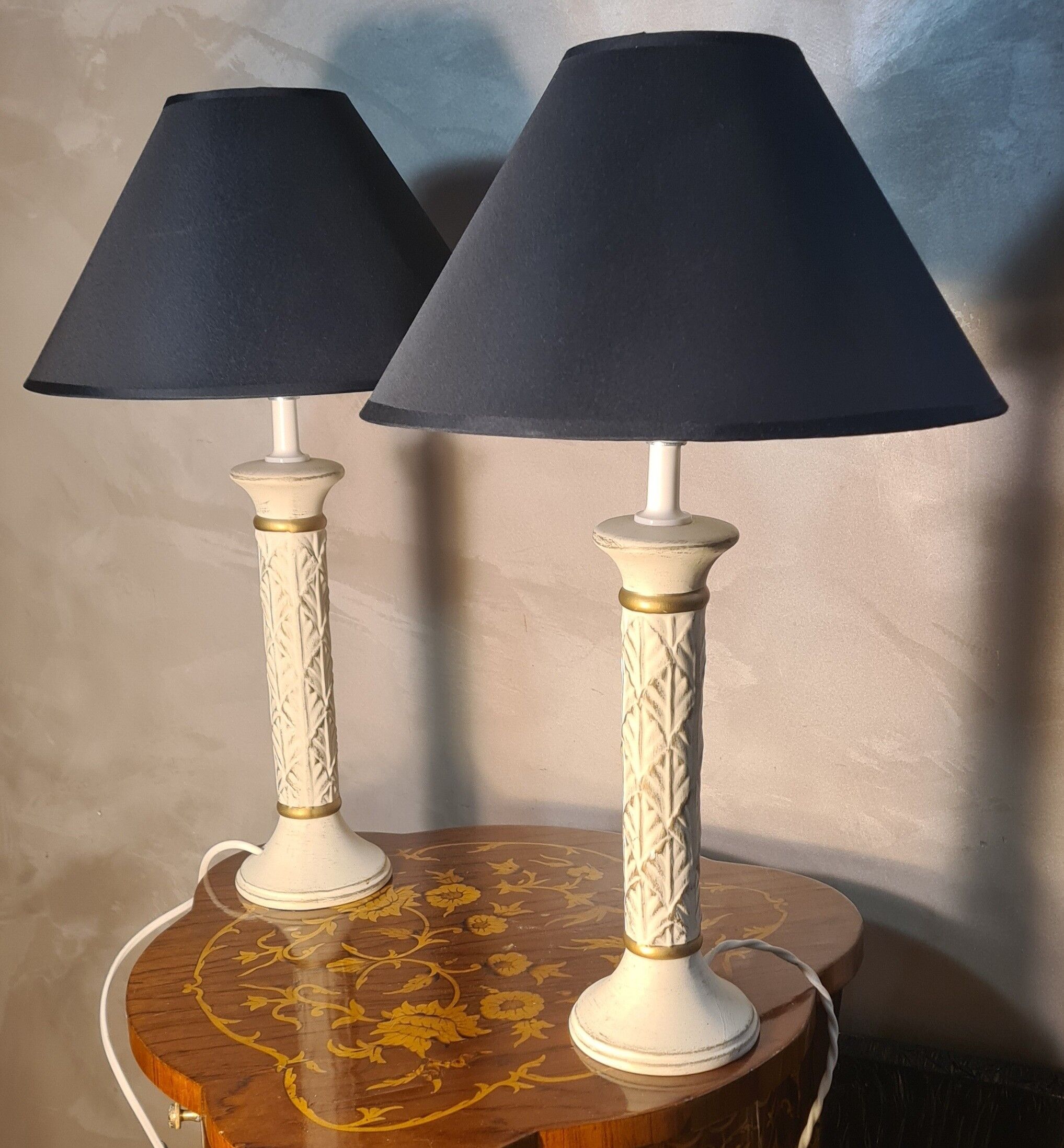 pair of patinated ceramic column bedside lamps, classic 50x30 cm