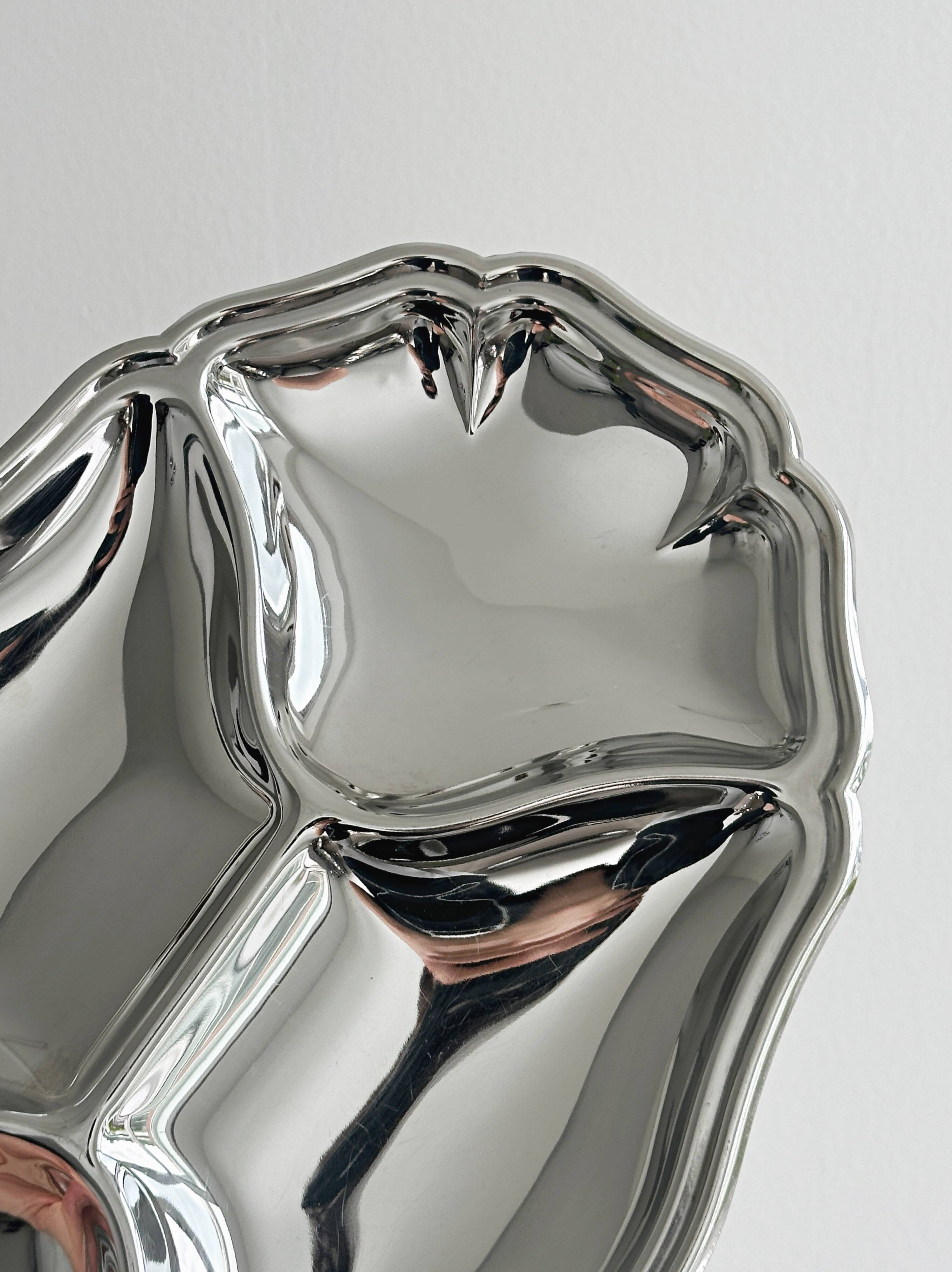 Shiny silver stainless steel compartment dish
