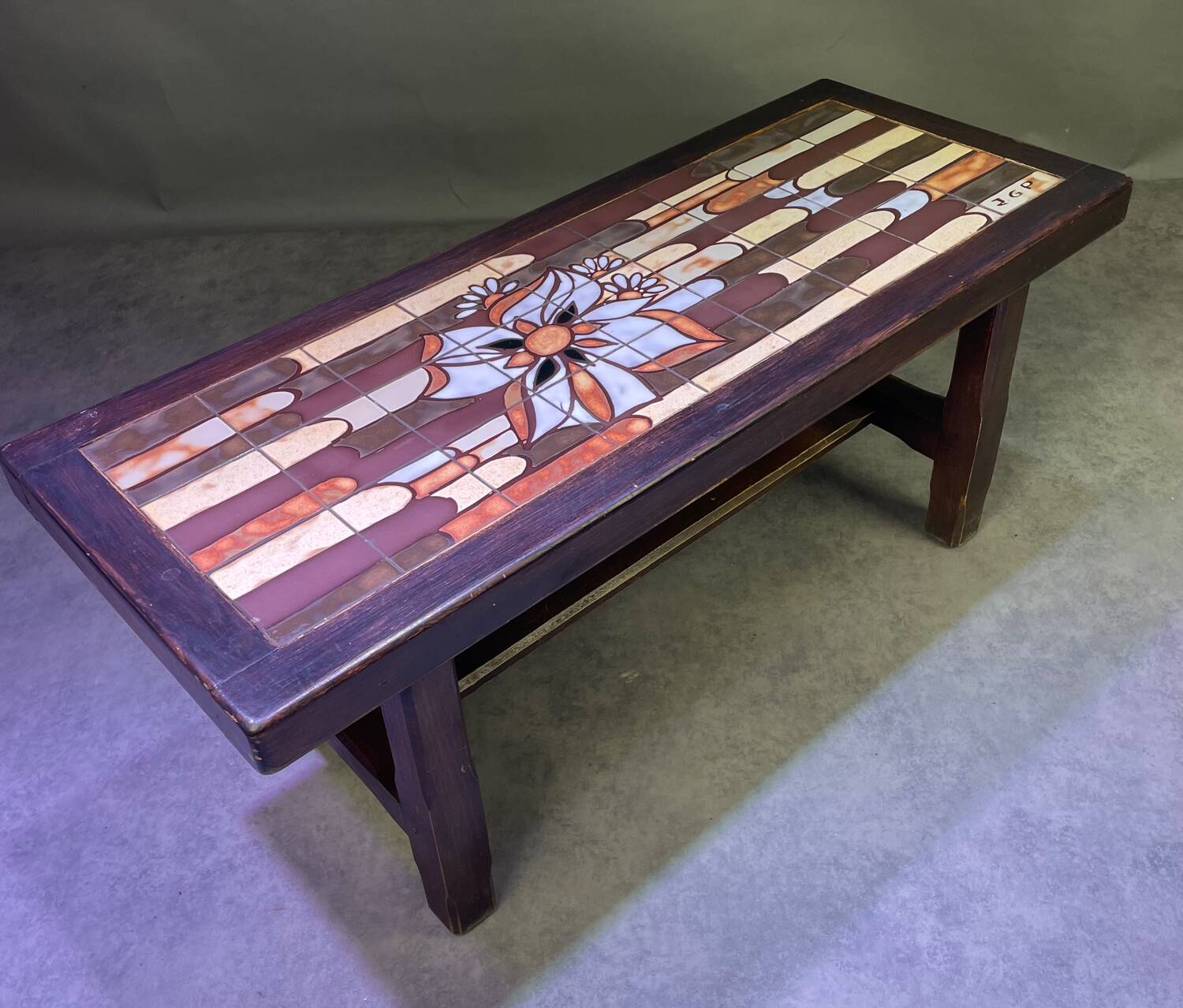 Wooden and ceramic coffee table
