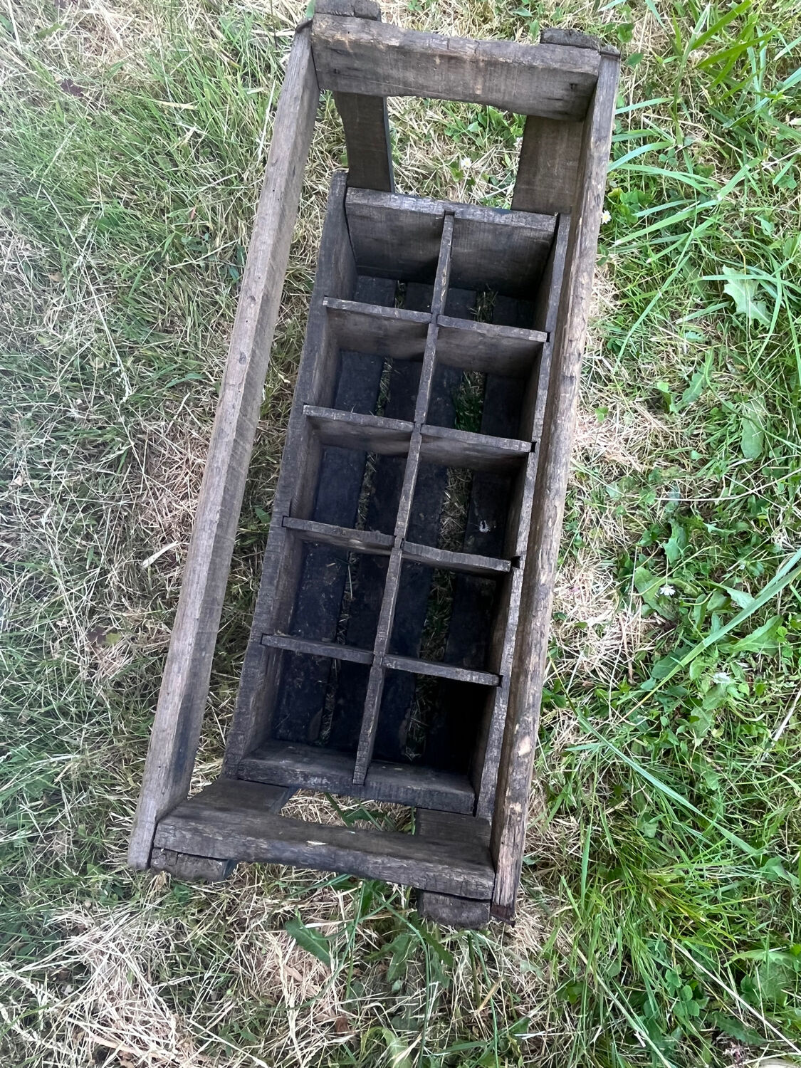 Range bouteille en bois