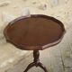 Table d'appoint en noyer vintage