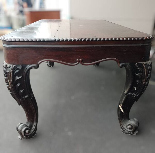 Grand bureau style louis xv en acajou, 19eme siècle