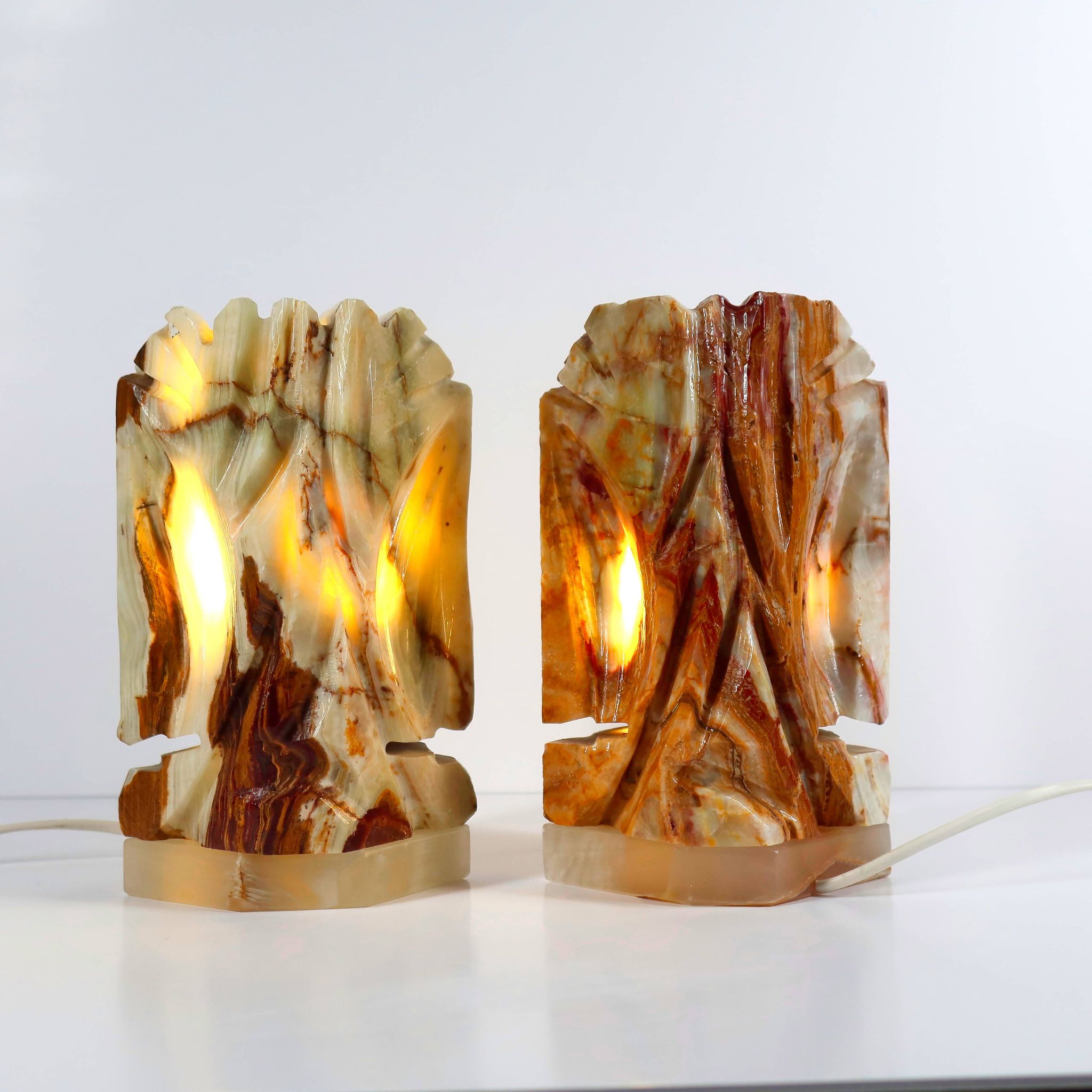 Paire de lampes de chevet en onyx
