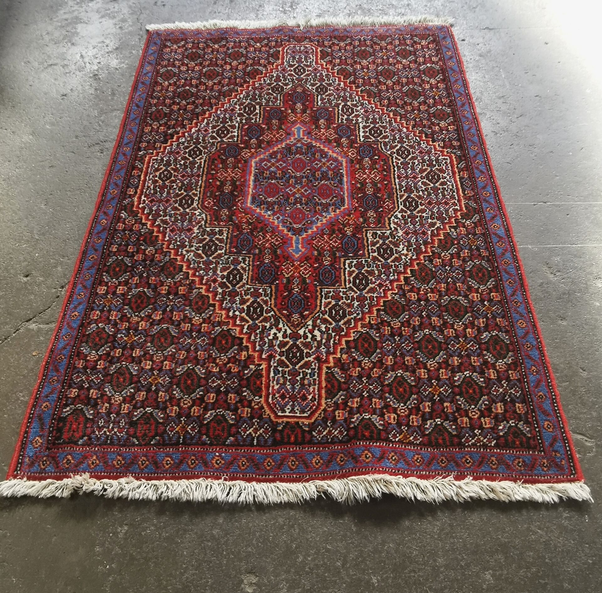 Hand-knotted Senneh Persian rug 109 x 70 cm