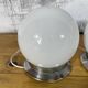 Paire de plafonniers en opaline