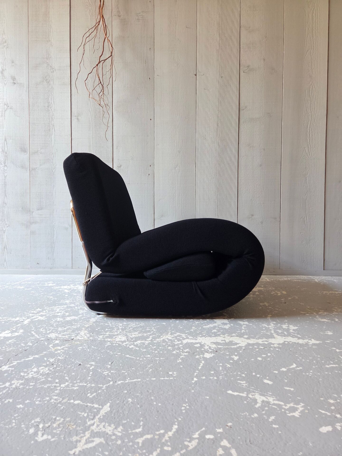 Poppy armchair
