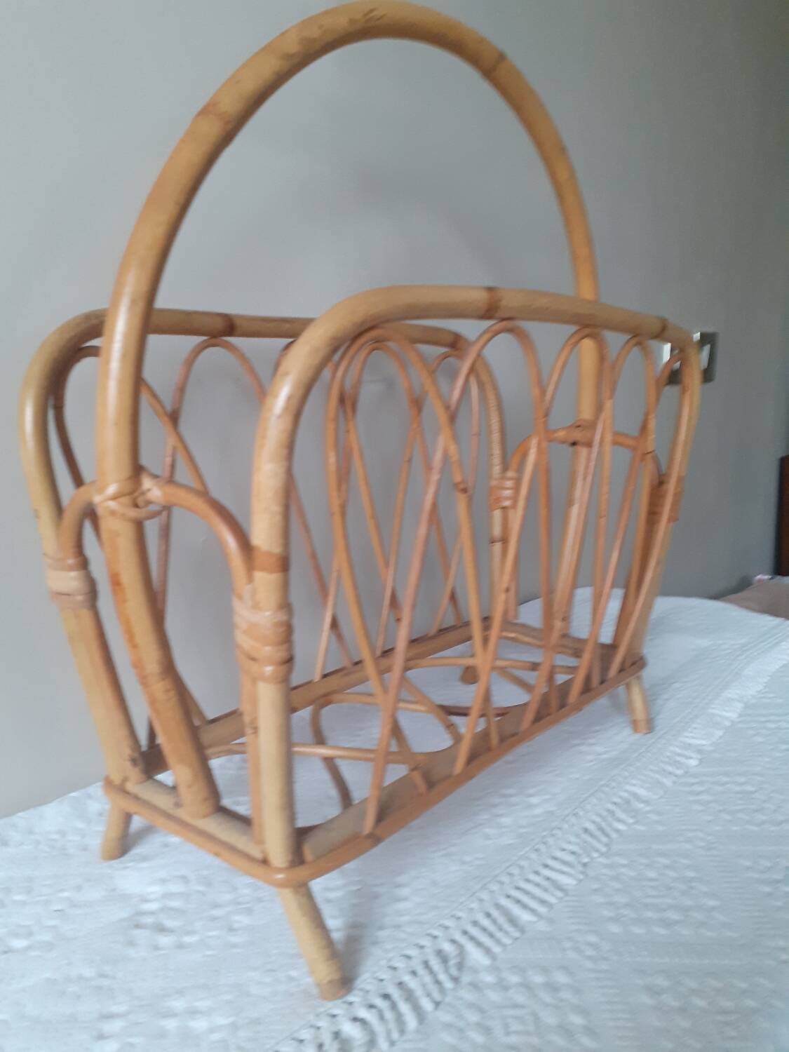 Rattan wicker magazine rack