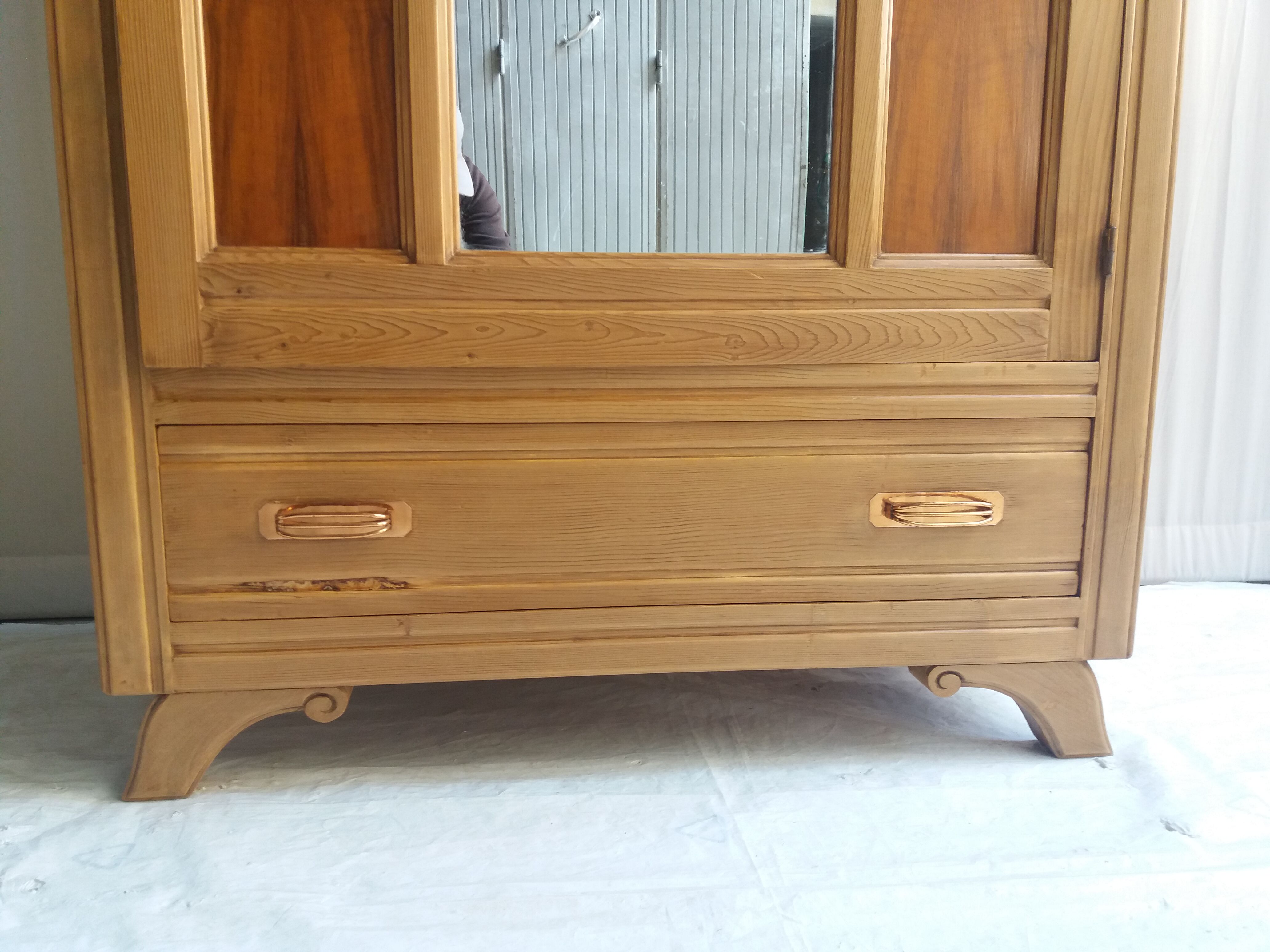 Vintage wardrobe of the 50's with 1 door
