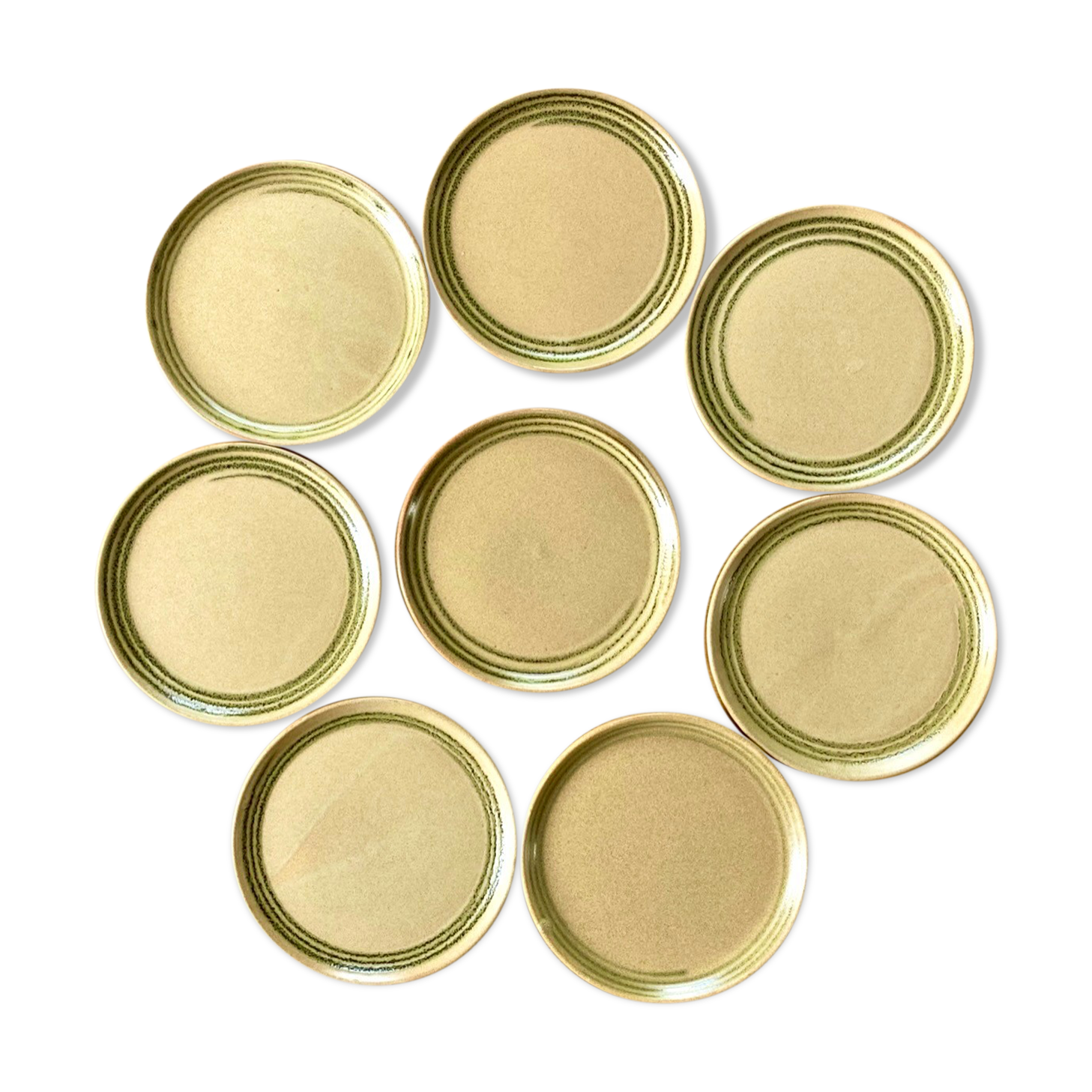 8 stoneware dessert plates