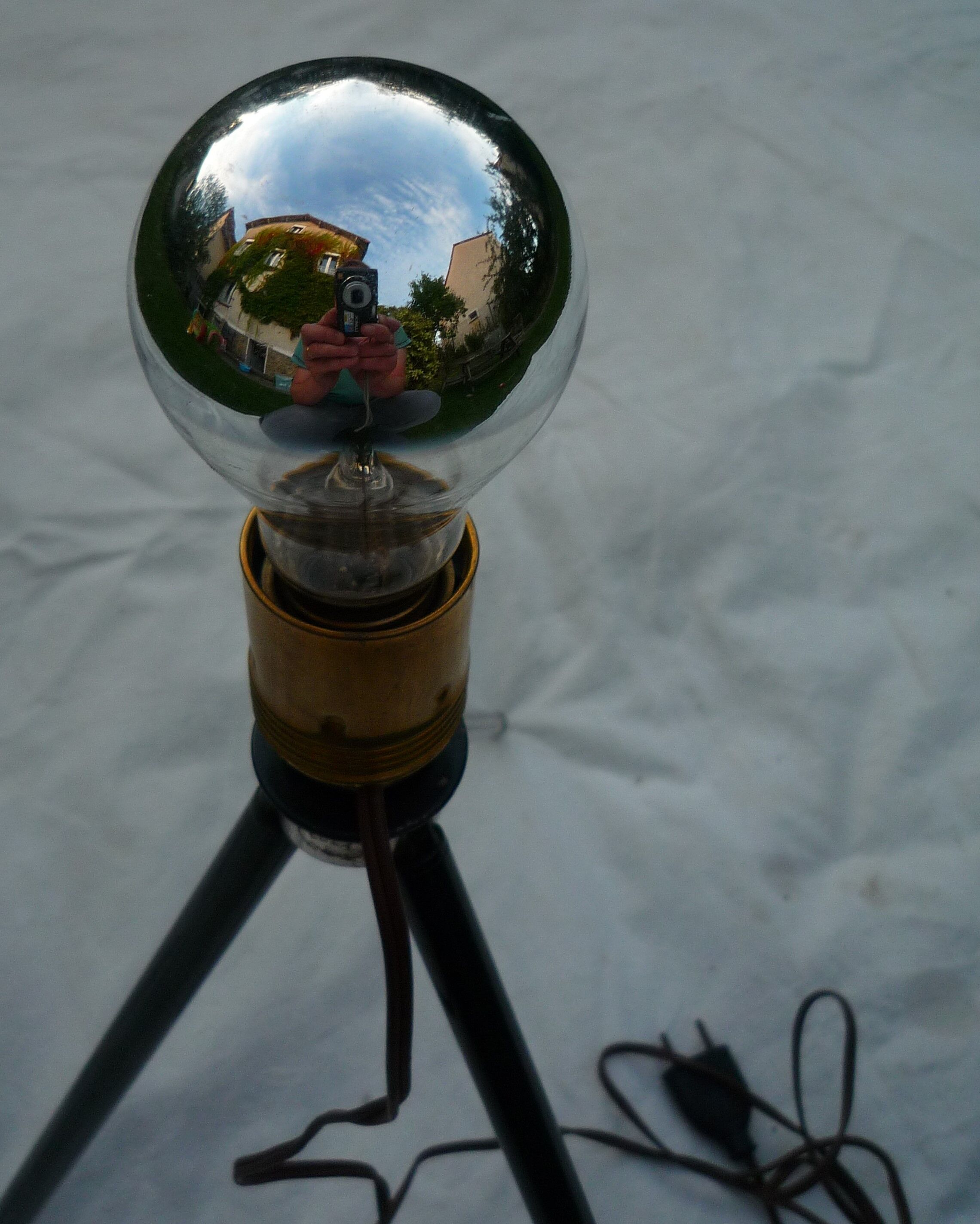 Industrial style tripod lamp old 1930s tripod